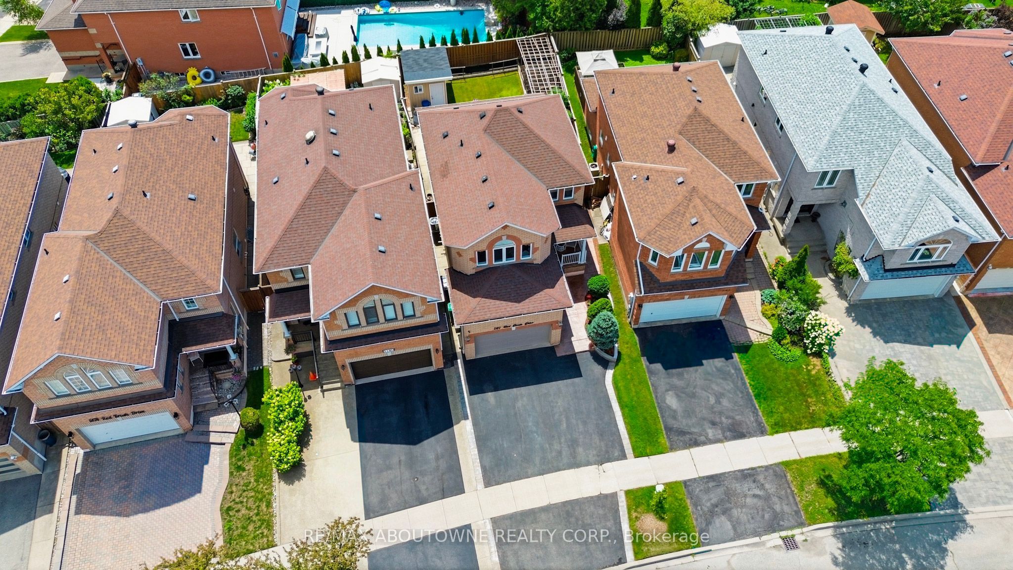 5184 Red Brush Drive, Mississauga, ON L4Z 3Z8 photo 3