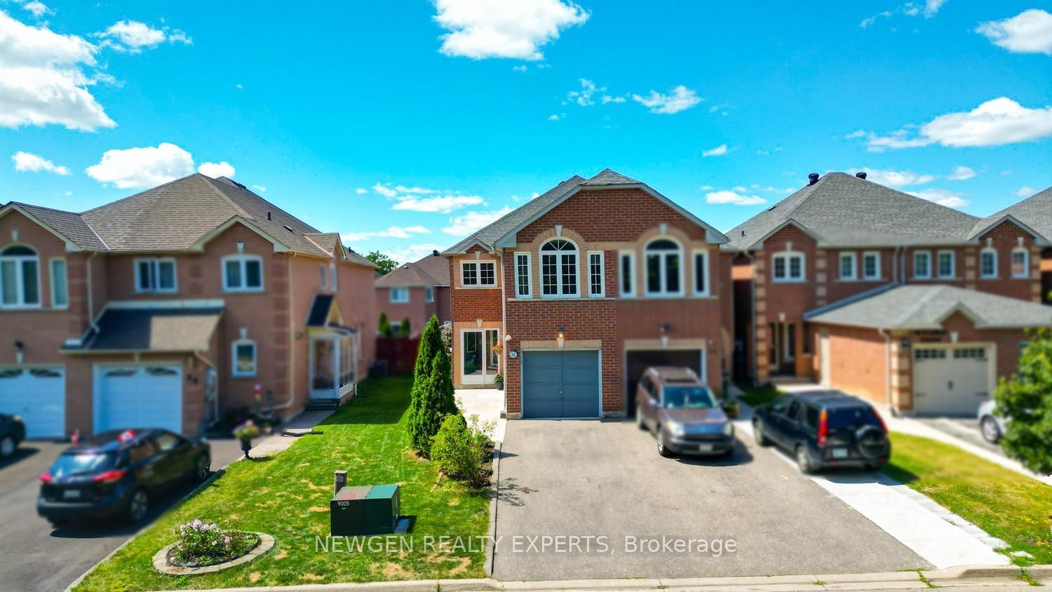 42 Mccleave Crescent, Brampton, ON L6Y 4Z5