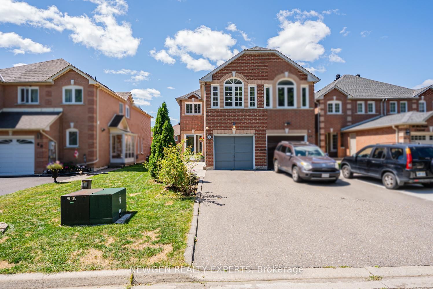 42 Mccleave Crescent, Brampton, ON L6Y 4Z5 photo 2
