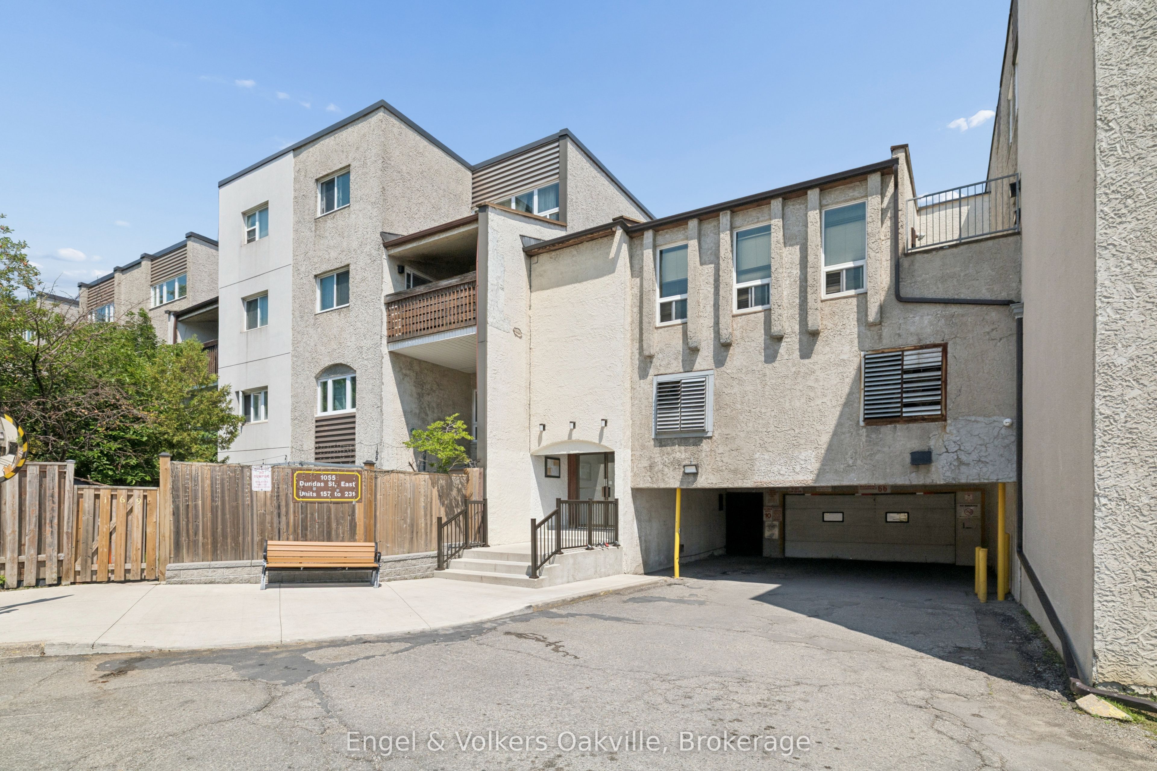 1055 E Dundas Street E 184, Mississauga, ON L4Y 3X6