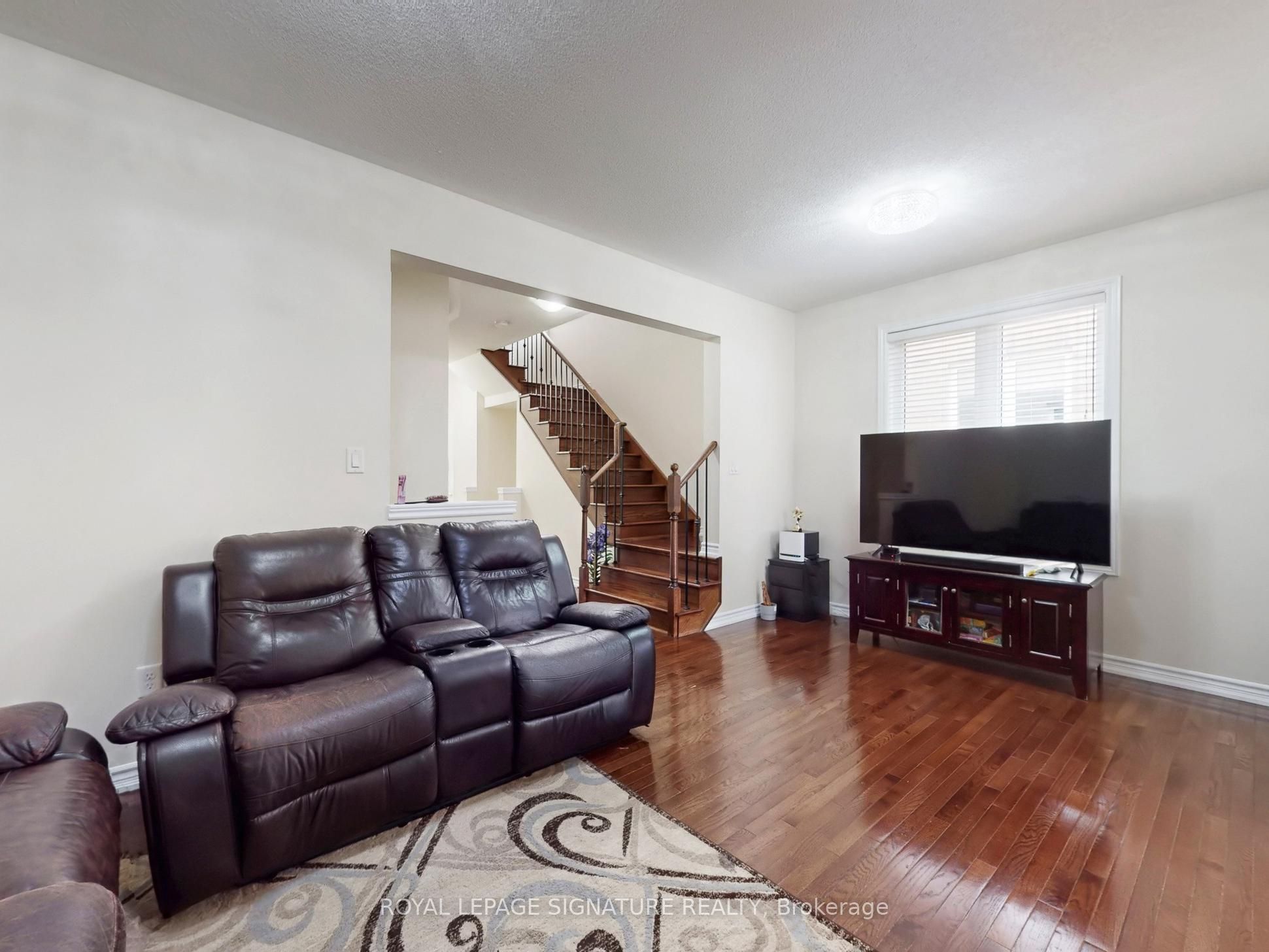 30 Walbrook Road, Brampton, ON L6X 4N4 photo 5
