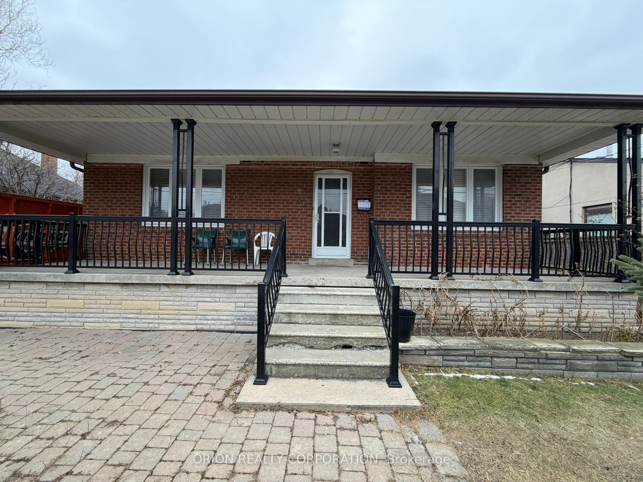 3 Romar Crescent, Toronto, ON M6B 1R7