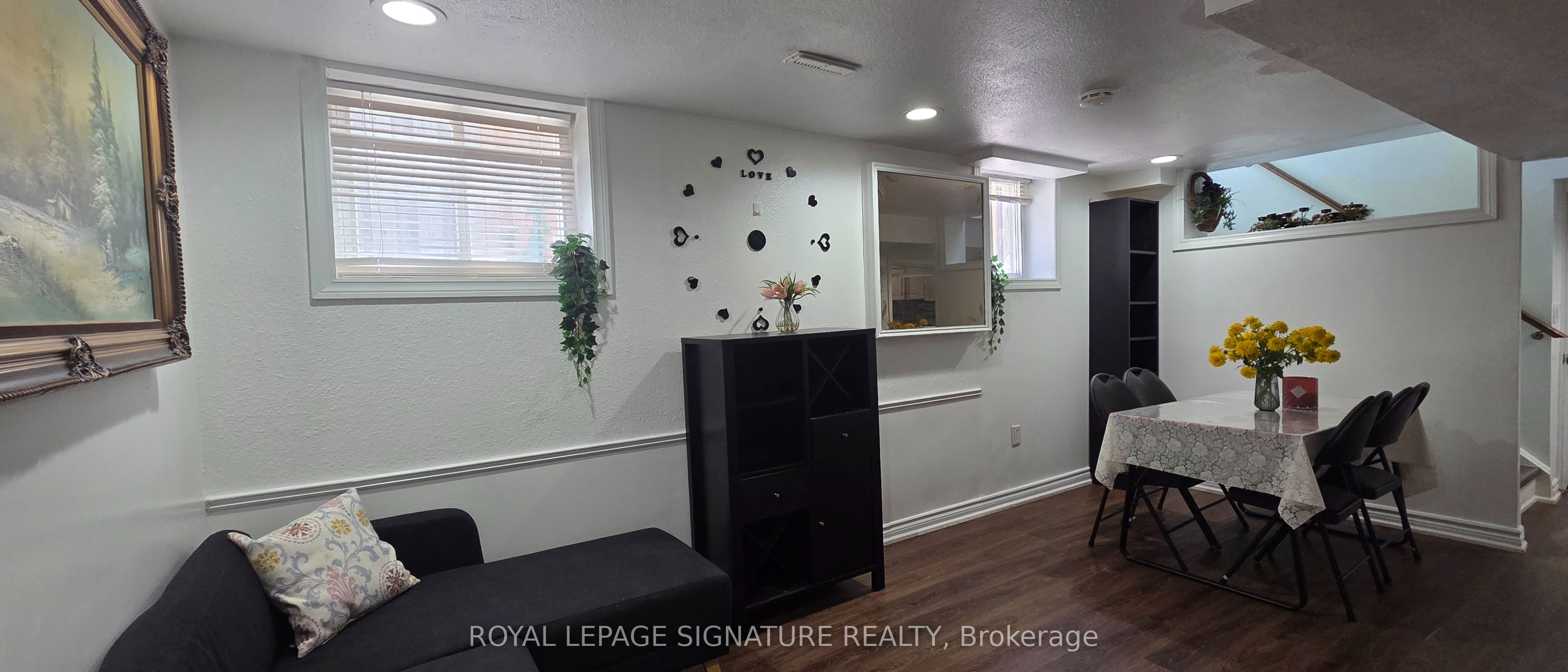 3692 Ellengale Drive Basement 1, Mississauga, ON L5C 1Z7 photo 4