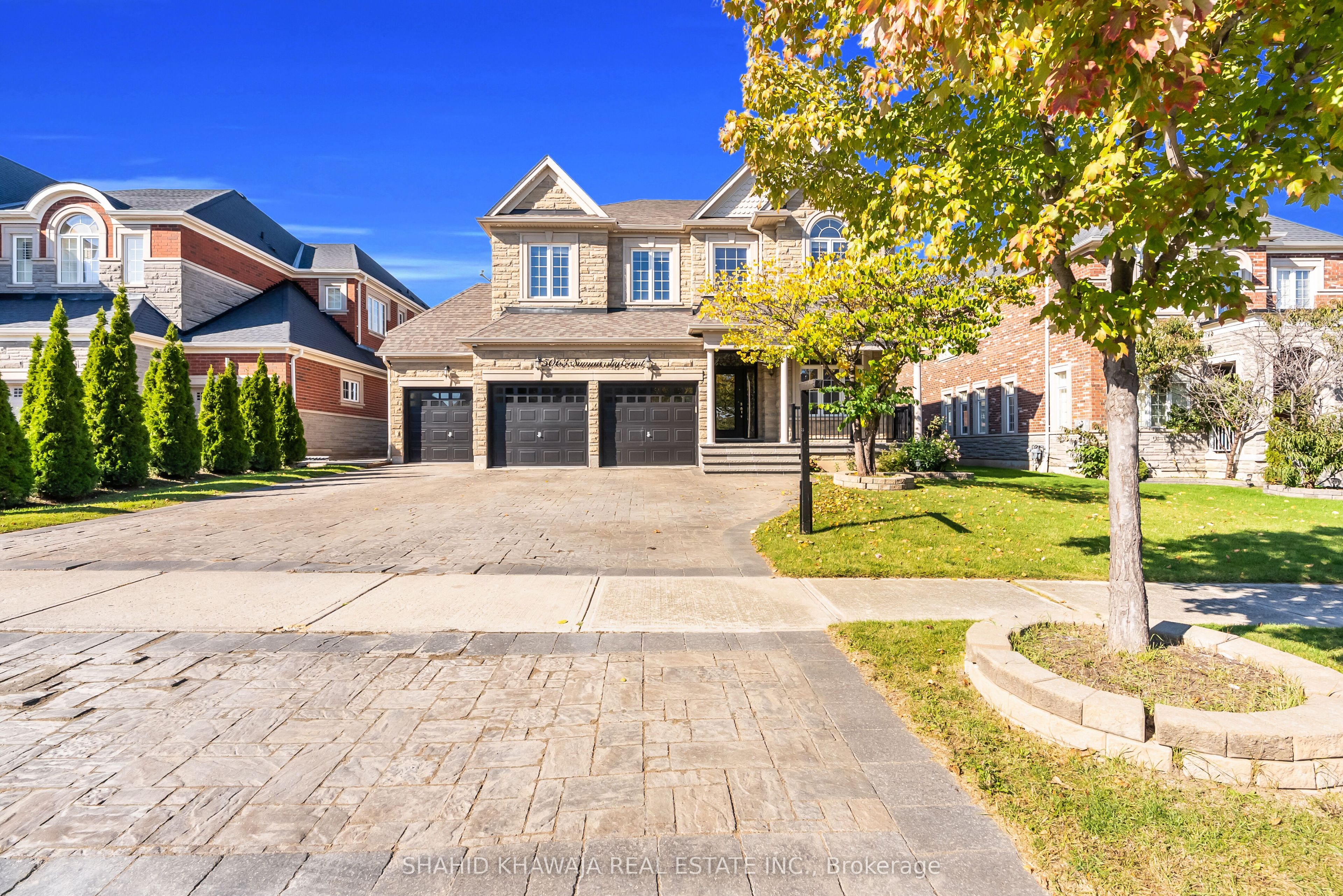 5063 Summersky Court, Mississauga, ON L5M 0R3 photo 3