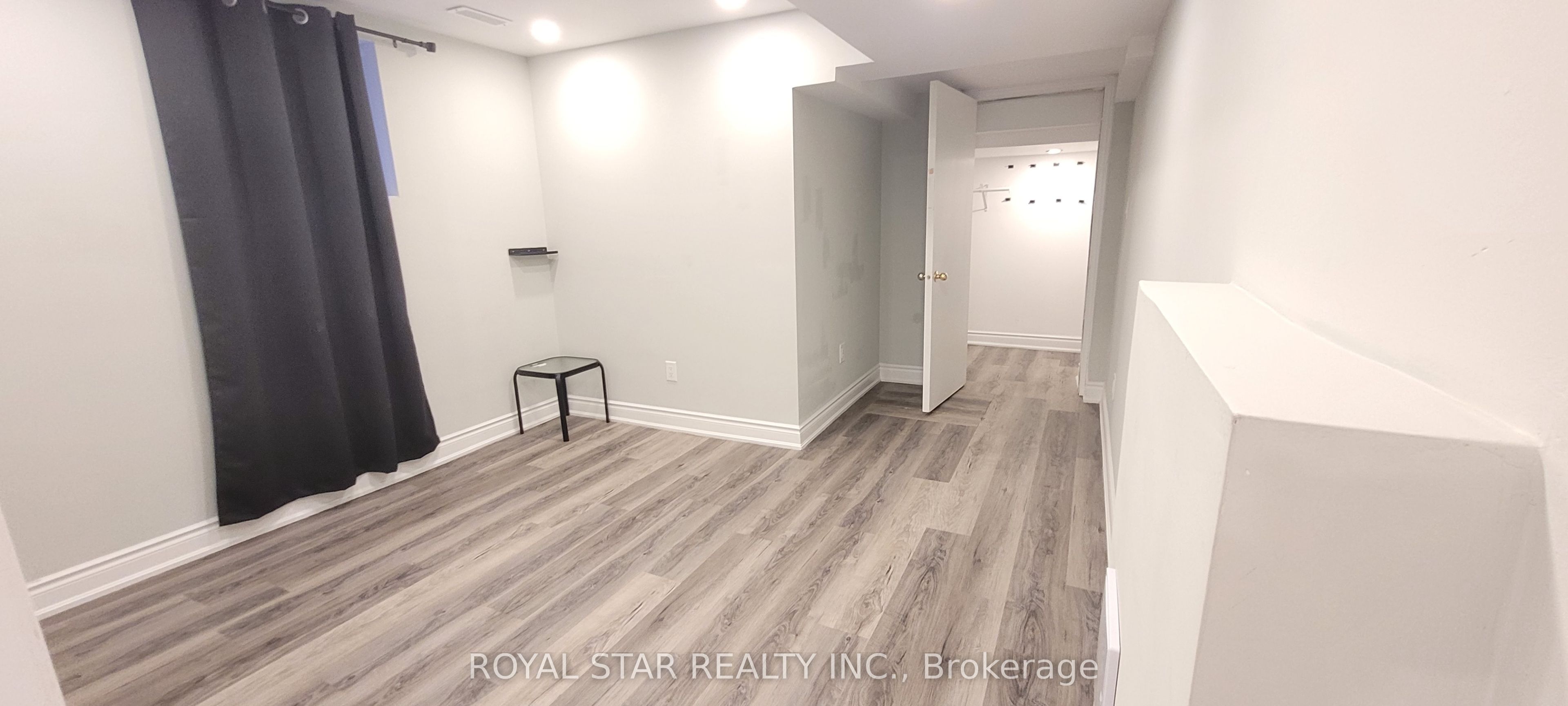 15 Masters Green Crescent Bsmt, Brampton, ON L7A 3K3 photo 5