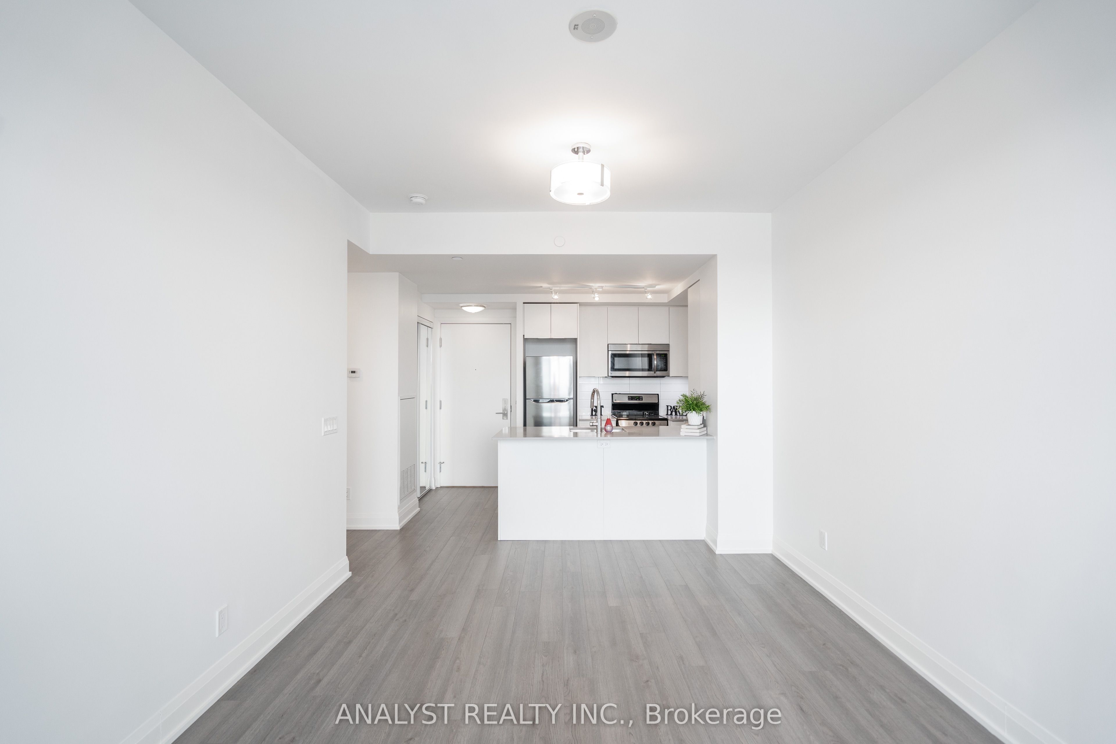 56 Annie Craig Drive 3707, Toronto, ON M8V 0C8 photo 4