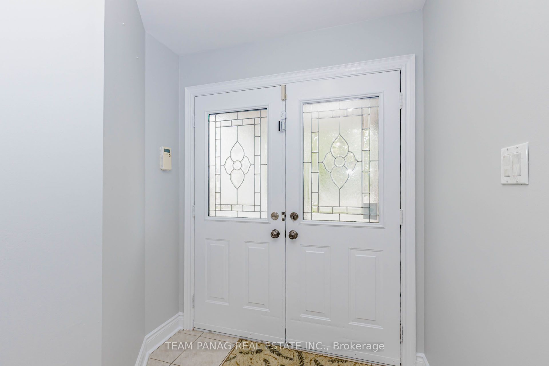 233 Queen Mary Drive, Brampton, ON L7A 3L3 photo 5