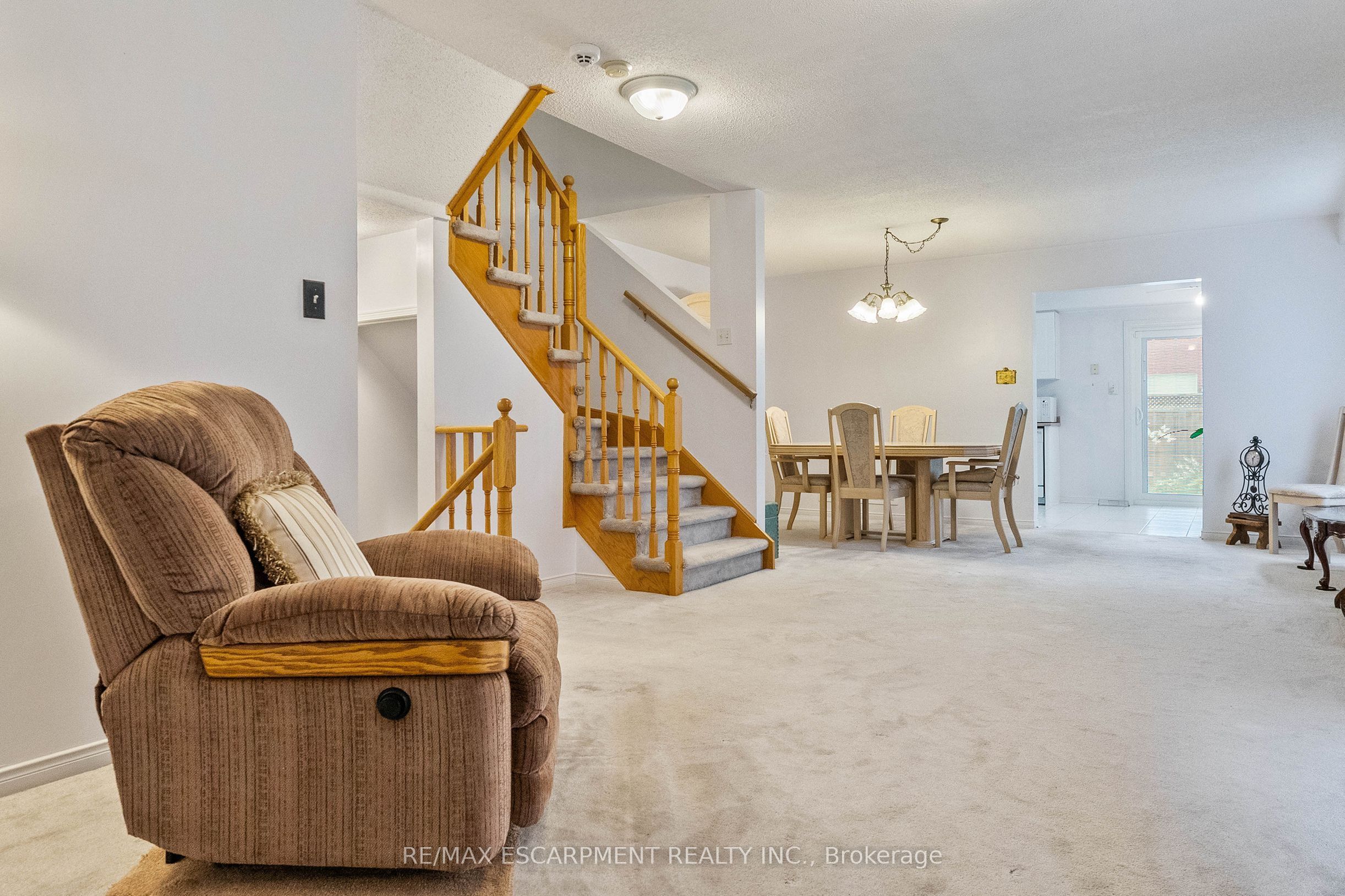 16 Whiteface Crescent, Brampton, ON L6X 4W6 photo 5