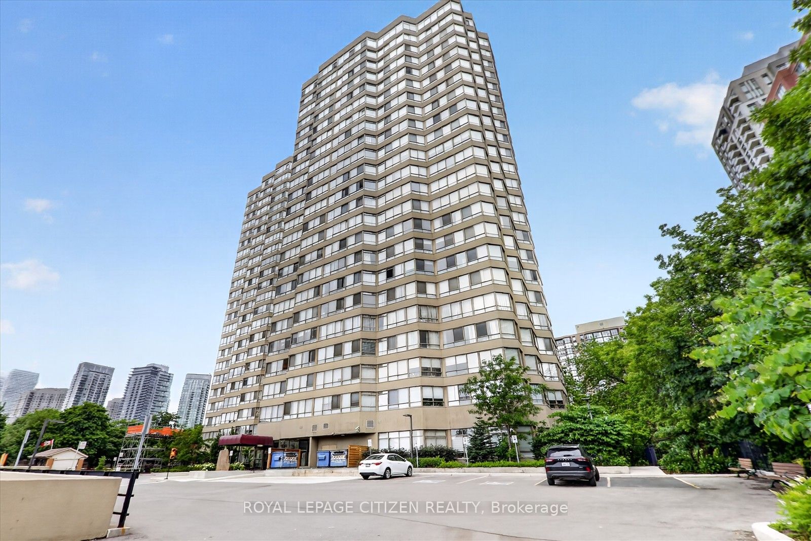 3605 Kariya Drive 907, Mississauga, ON L5B 3J4 photo 2