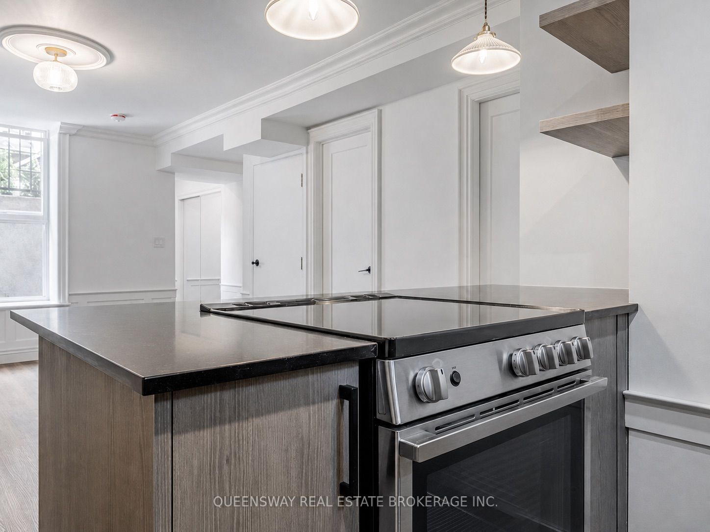678 Willard Avenue, Toronto, ON M6S 3S5 photo 5
