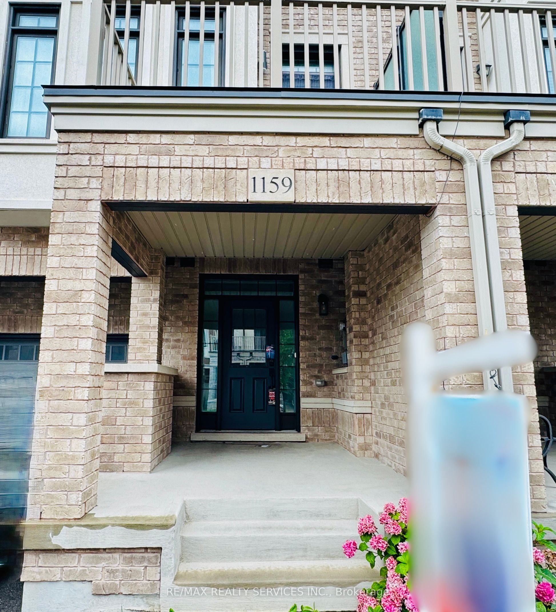 1159 Lloyd Landing, Milton, ON L9E 1K1 photo 2