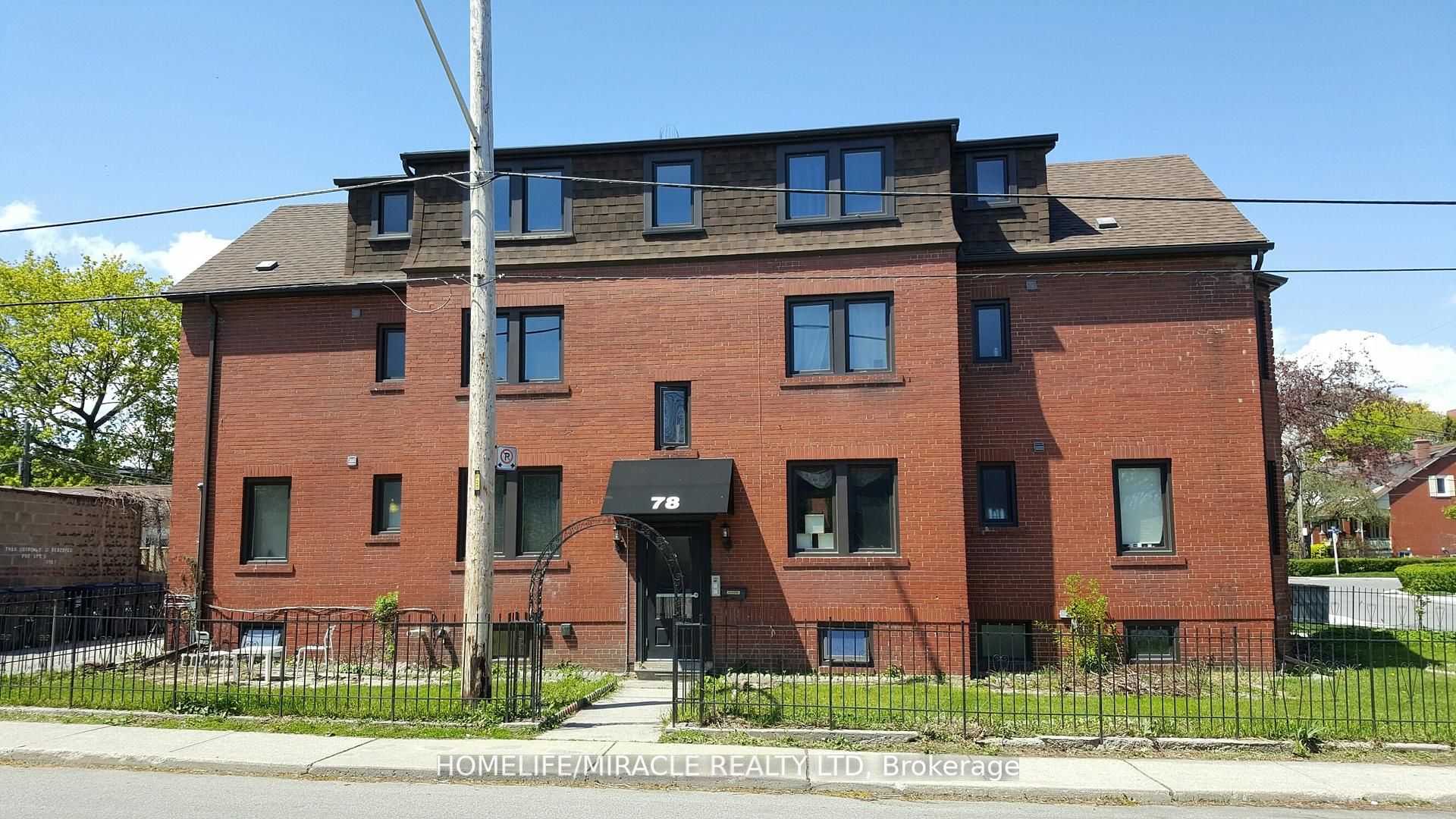 78 Fifth Street 1, Toronto, ON M8V 2Z3 photo 2