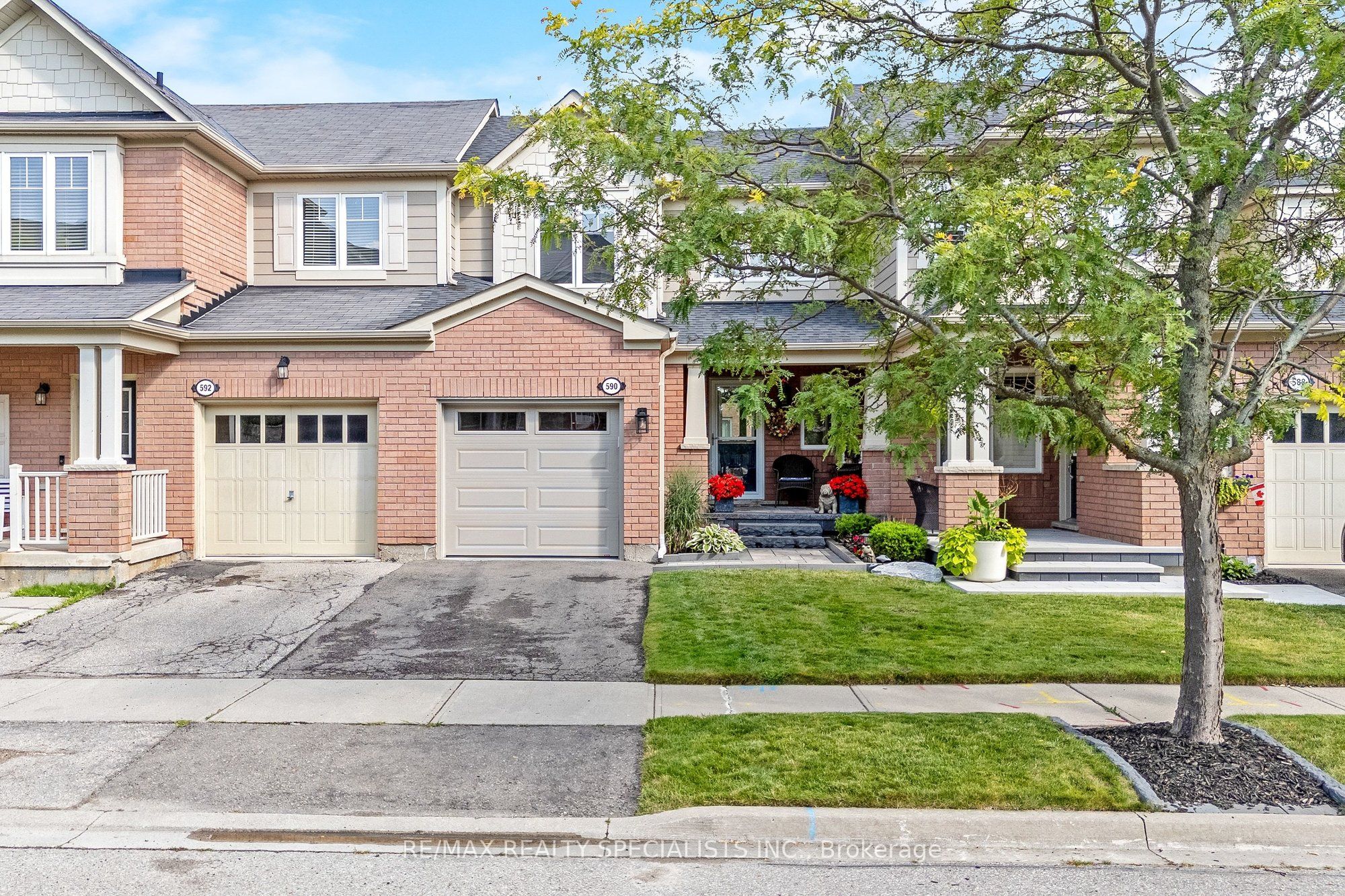 590 Speyer Circle, Milton, ON L9T 0Y5