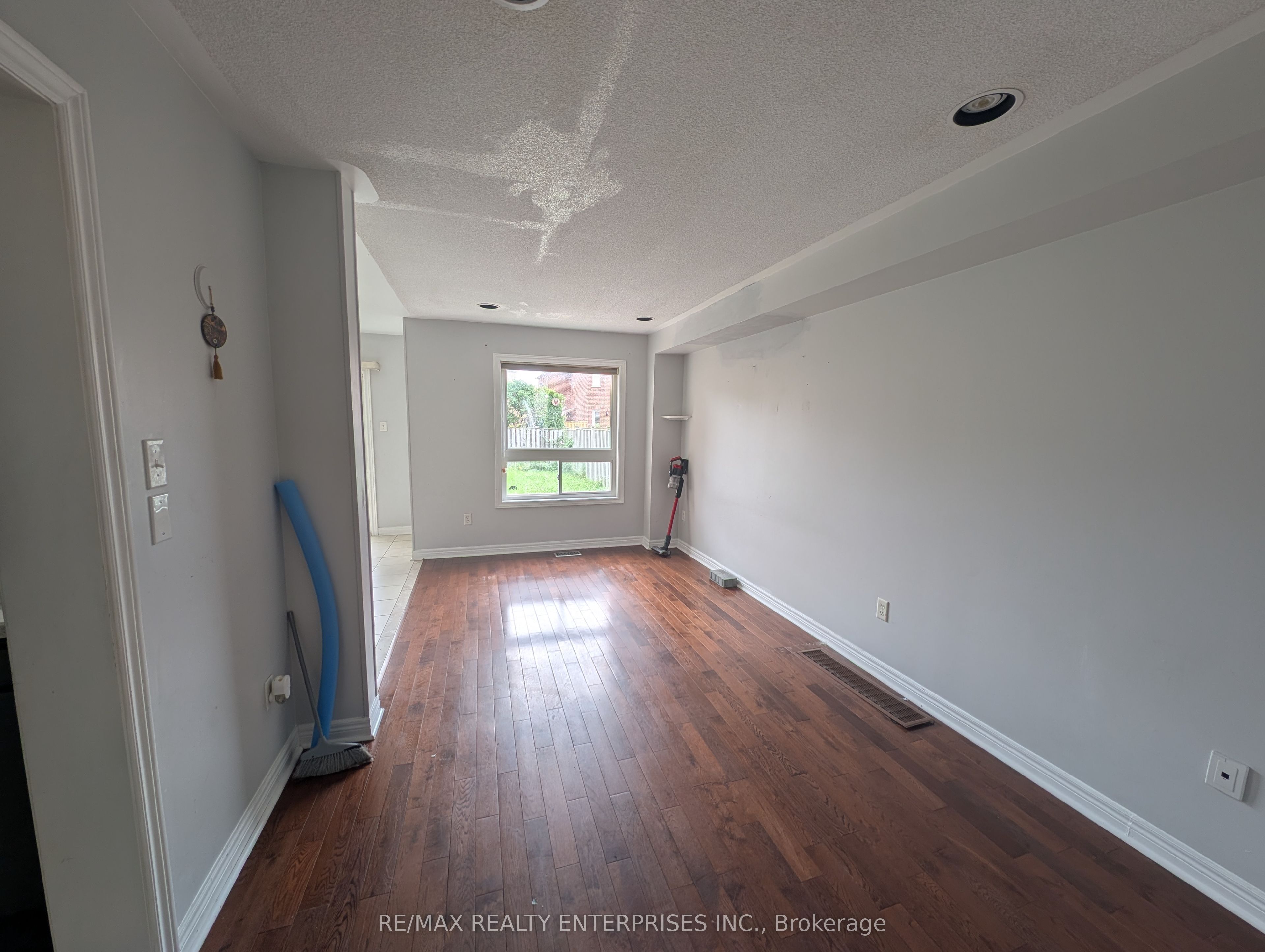 3974 Manatee Way, Mississauga, ON L5M 6P5 photo 4