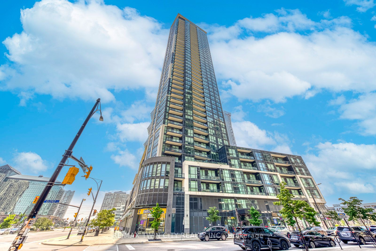 510 Curran Place 511, Mississauga, ON L5B 0J8 photo 2