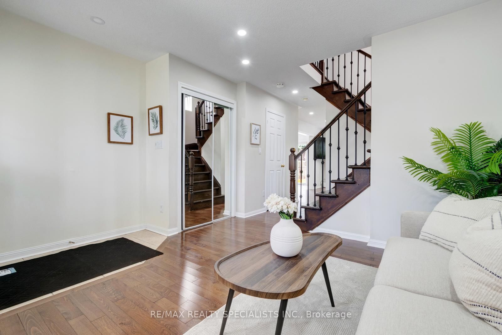 38 Sweetwood Circle, Brampton, ON L7A 2X7 photo 5