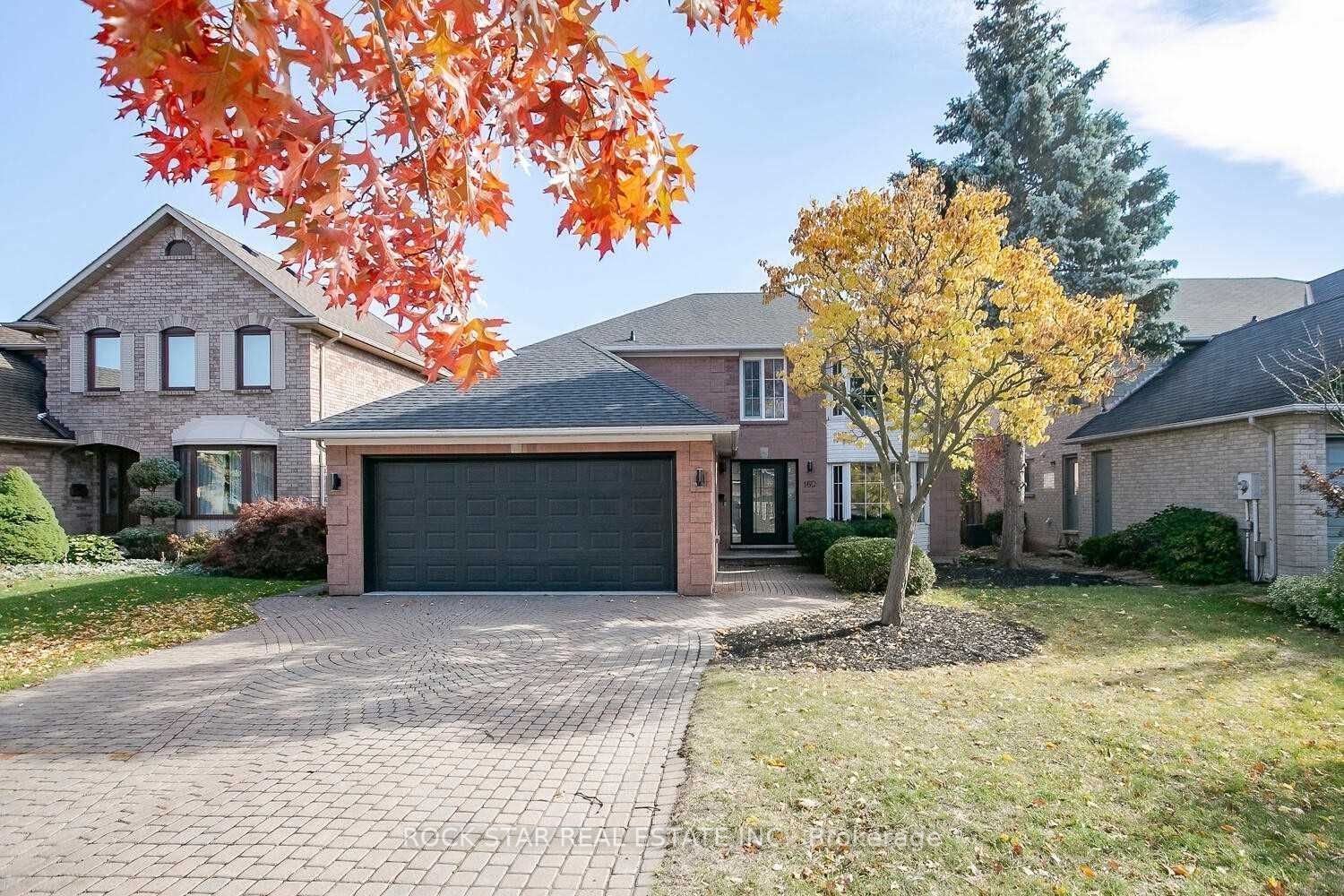 160 River Oaks Boulevard E, Oakville, ON L6H 5N7
