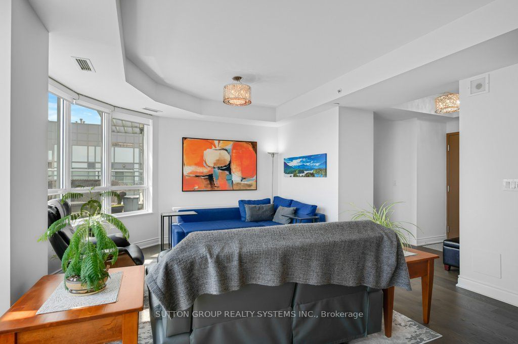 3500 Lakeshore Road W B814, Oakville, ON L6L 0B4 photo 5
