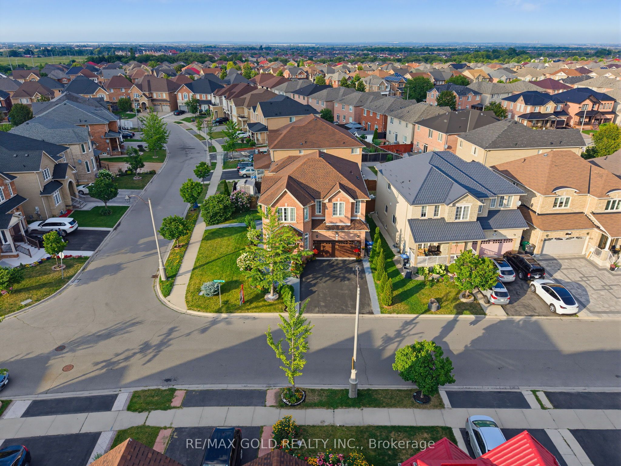 57 Quailvalley Drive, Brampton, ON L6R 0N7