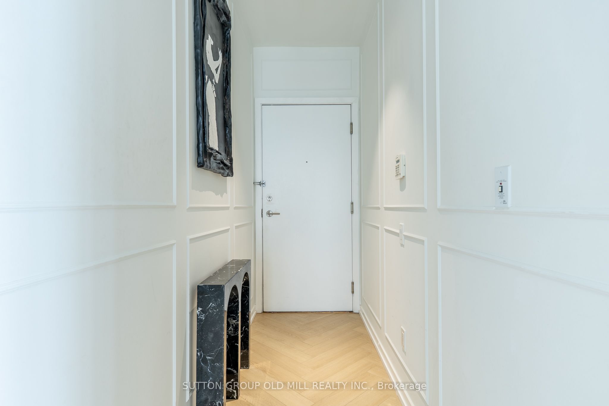 103 The Queensway 2505, Toronto, ON M6S 5B3 photo 3