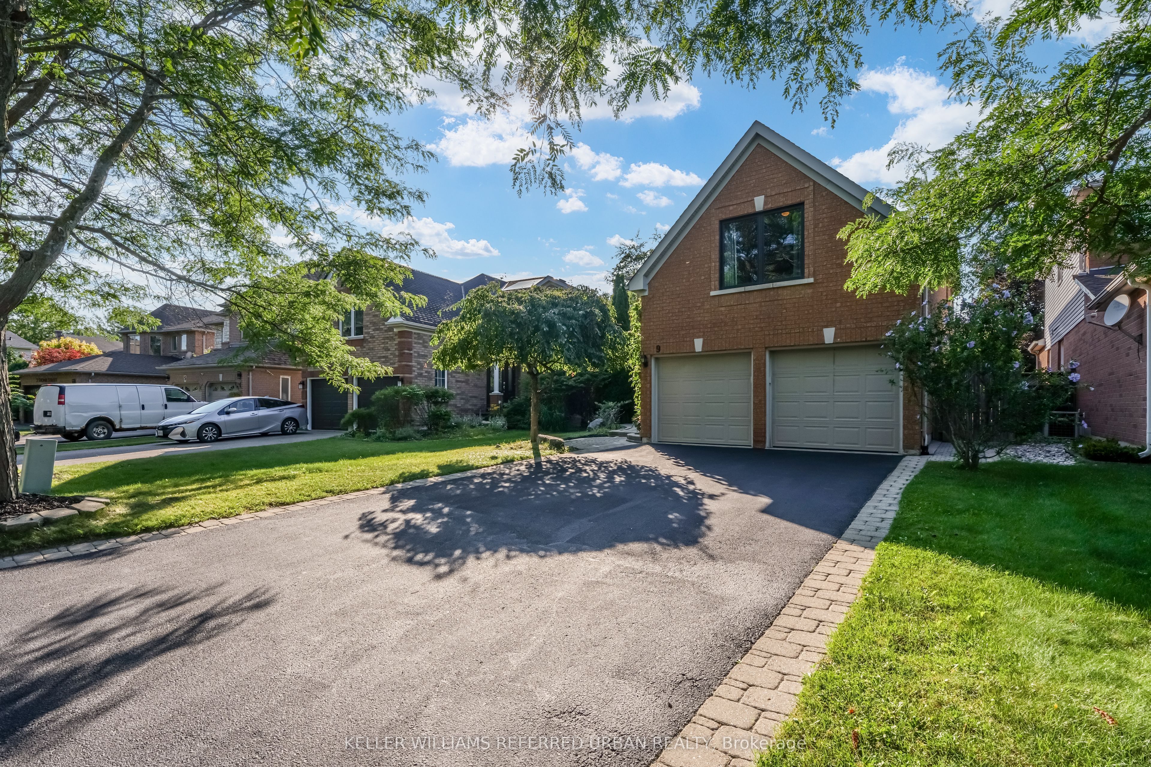 9 Stone Street, Halton Hills, ON L7G 5W6
