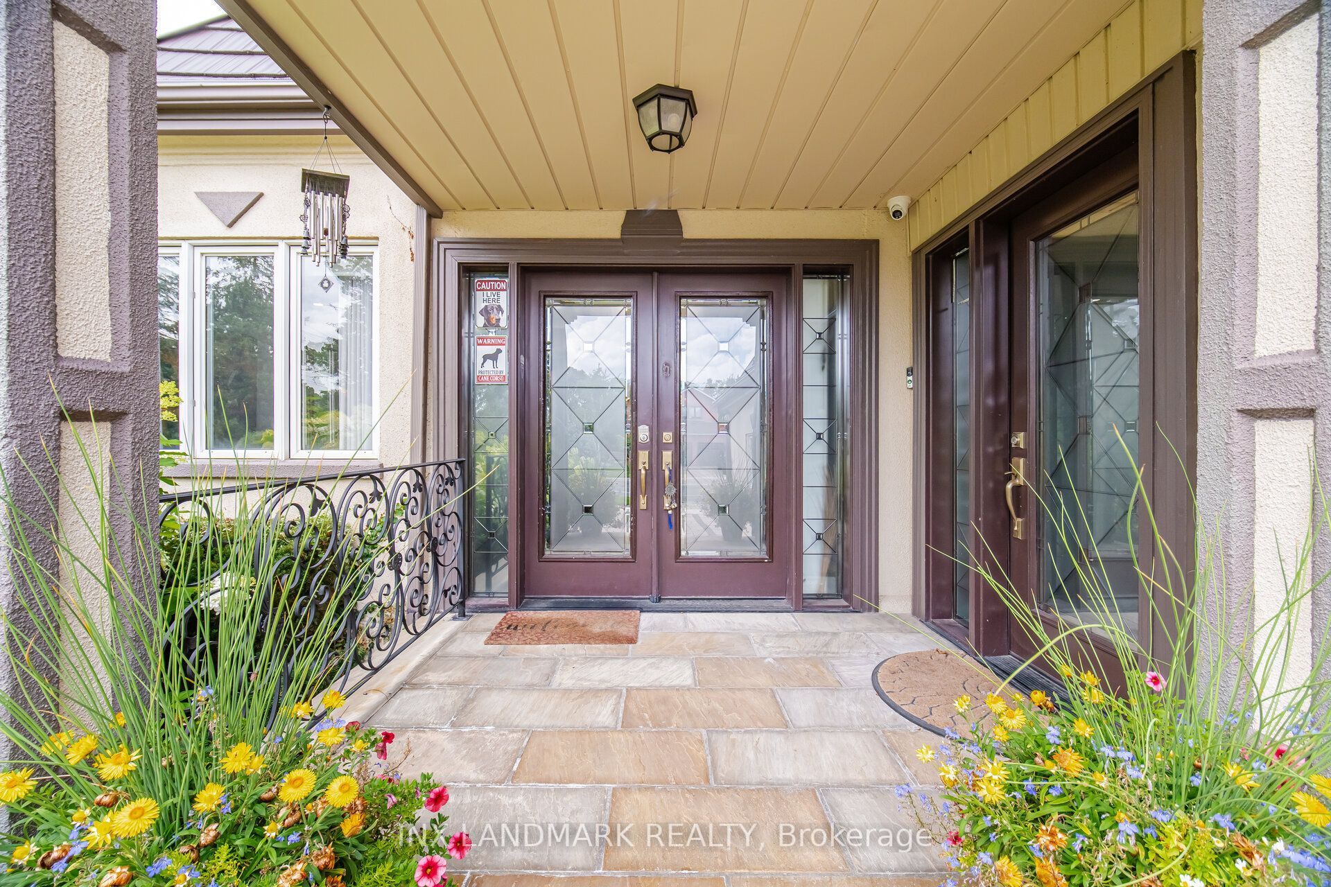 1497 Bancroft Drive, Mississauga, ON L5V 1M3 photo 4