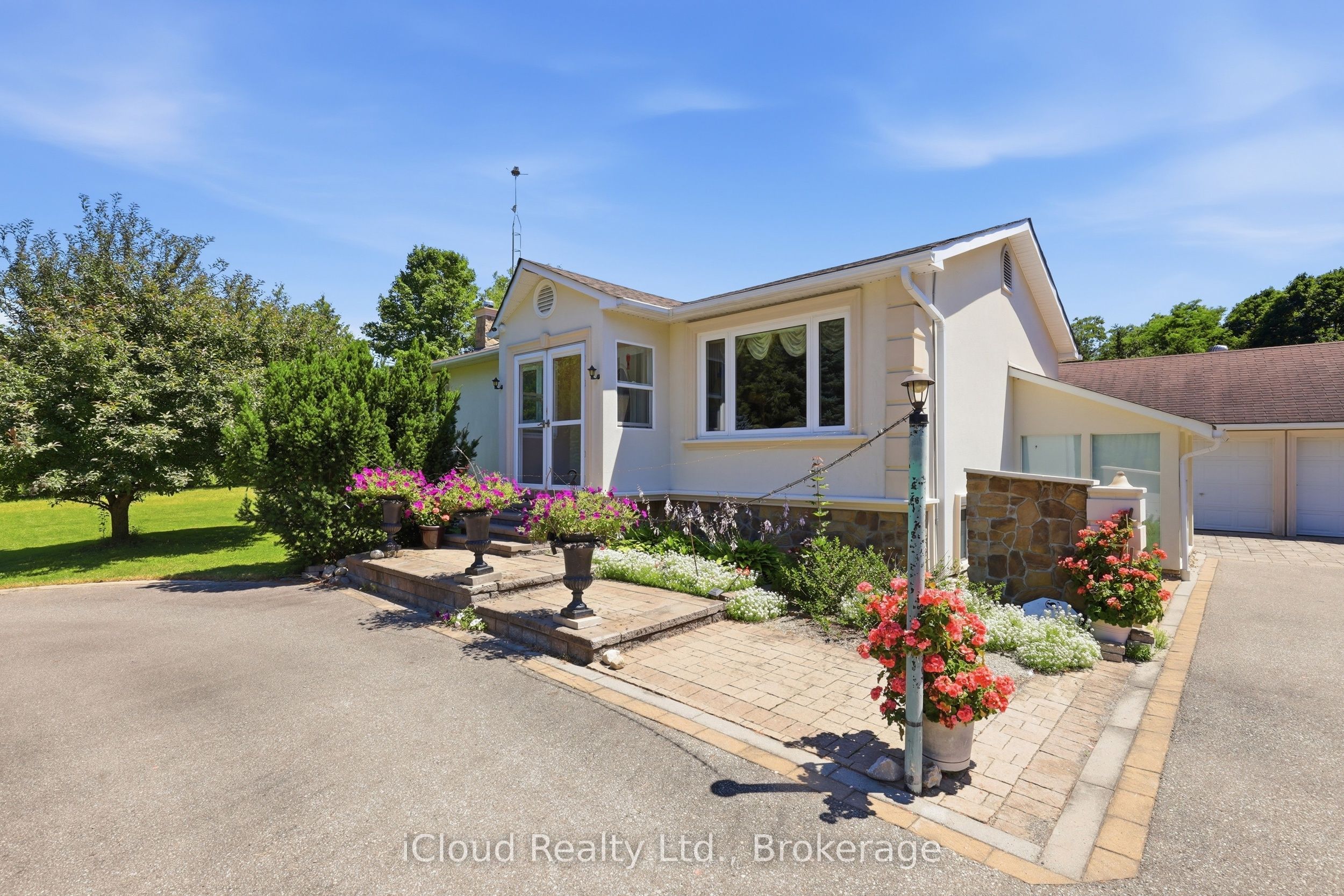 4014 Twenty Side Road, Milton, ON N0B 2K0