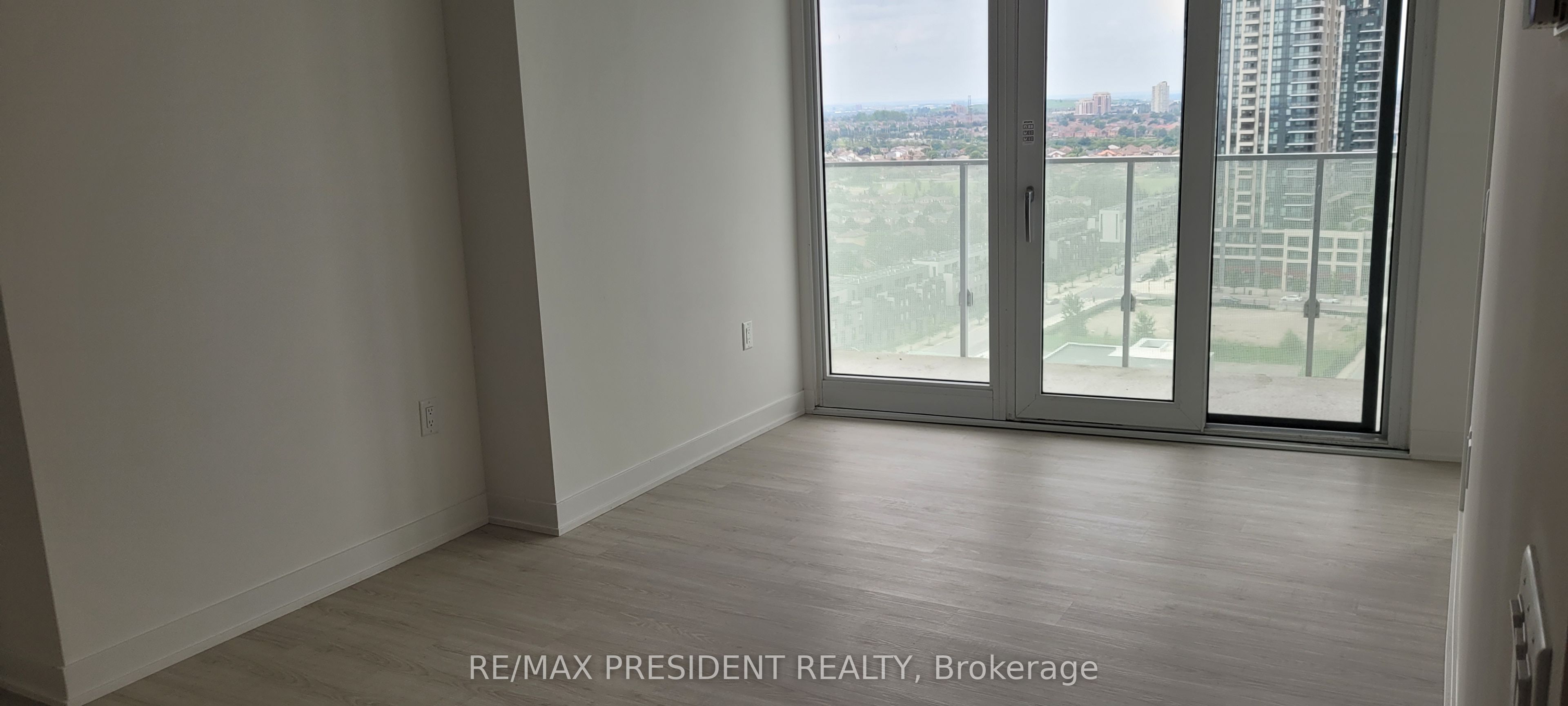 3883 Quartz Road W 1501, Mississauga, ON L5B 0M4 photo 3