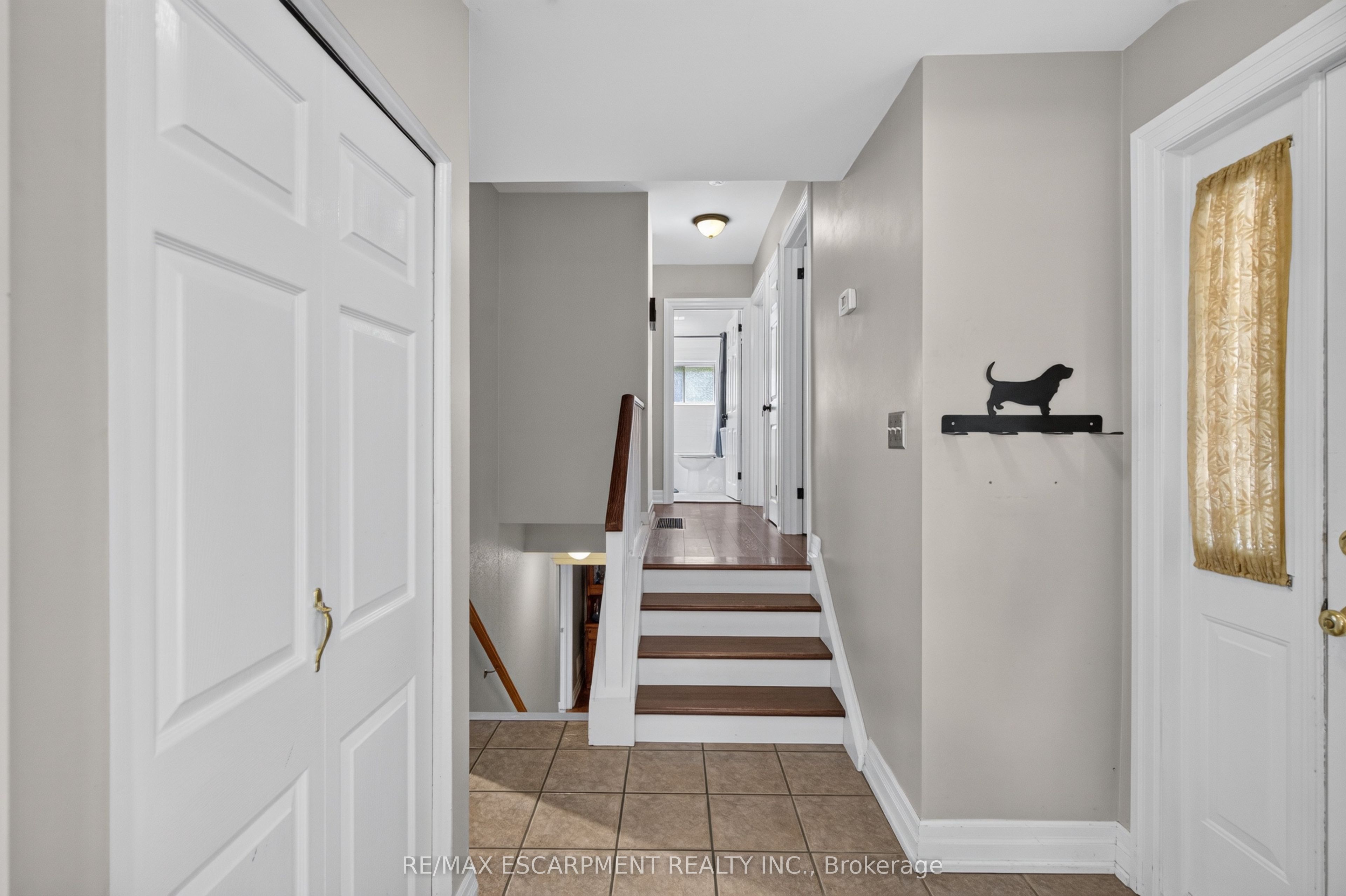 3 Cumbrian Court, Brampton, ON L6X 2J7 photo 3