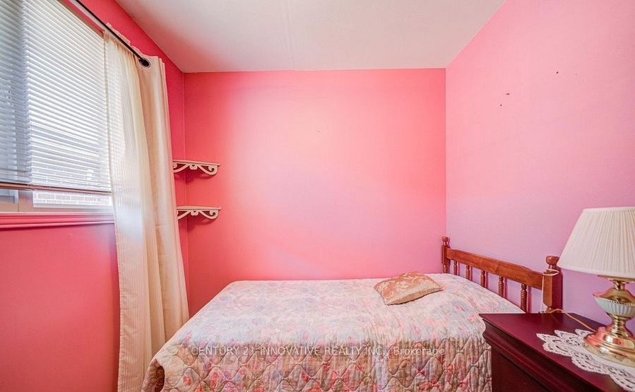 9 Capstan Court, Toronto, ON M3L 2M9 photo 5