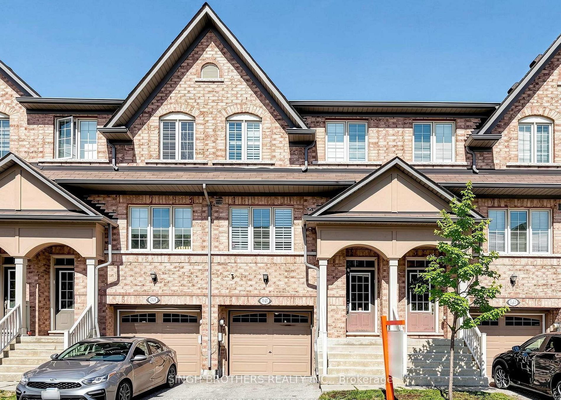 1321 Granrock Crescent, Mississauga, ON L5V 0E1