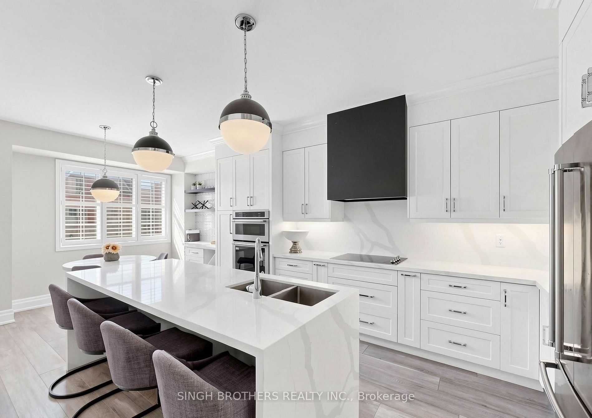 1321 Granrock Crescent, Mississauga, ON L5V 0E1 photo 5