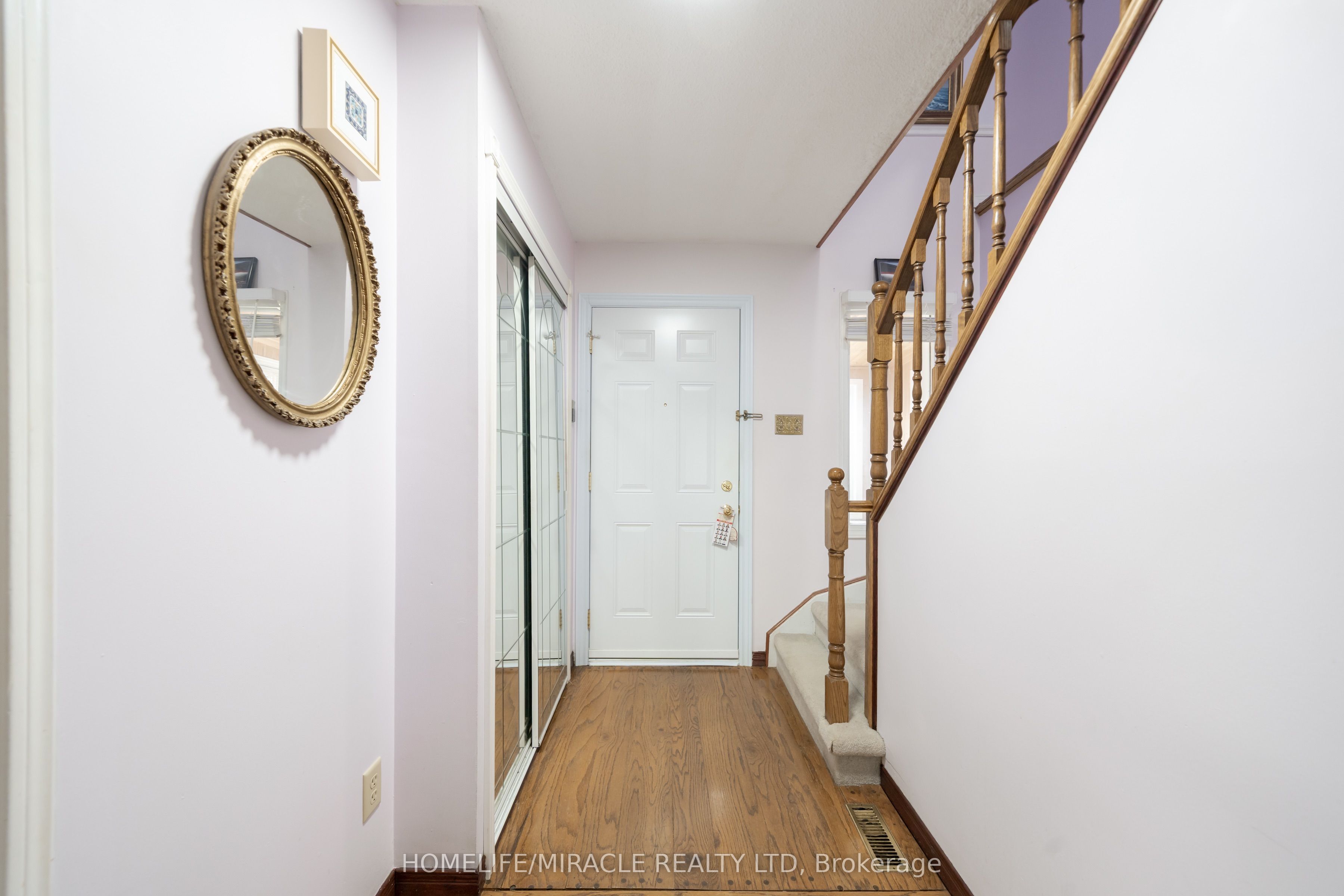 59 Martindale Crescent, Brampton, ON L6X 2V7 photo 3