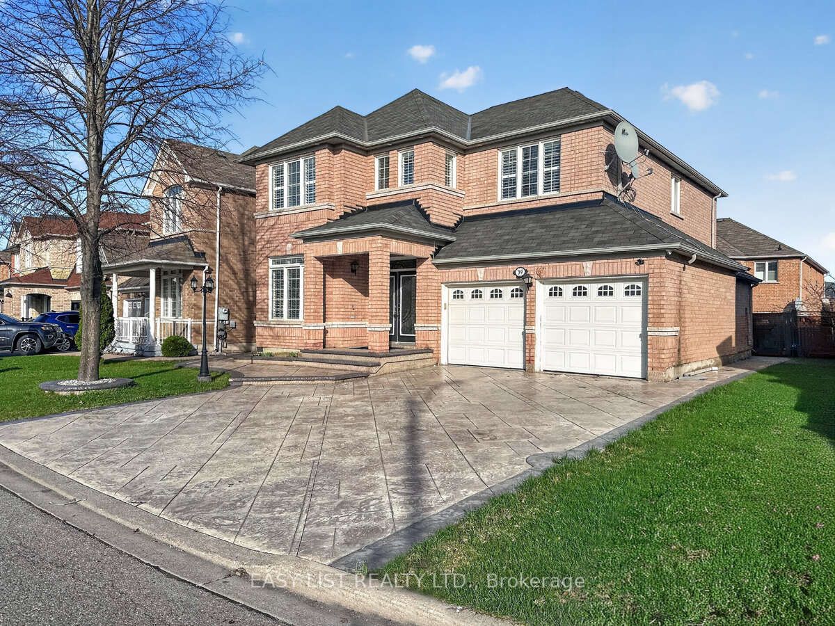 39 Good Hope Road, Brampton, ON L6R 3L6 photo 2