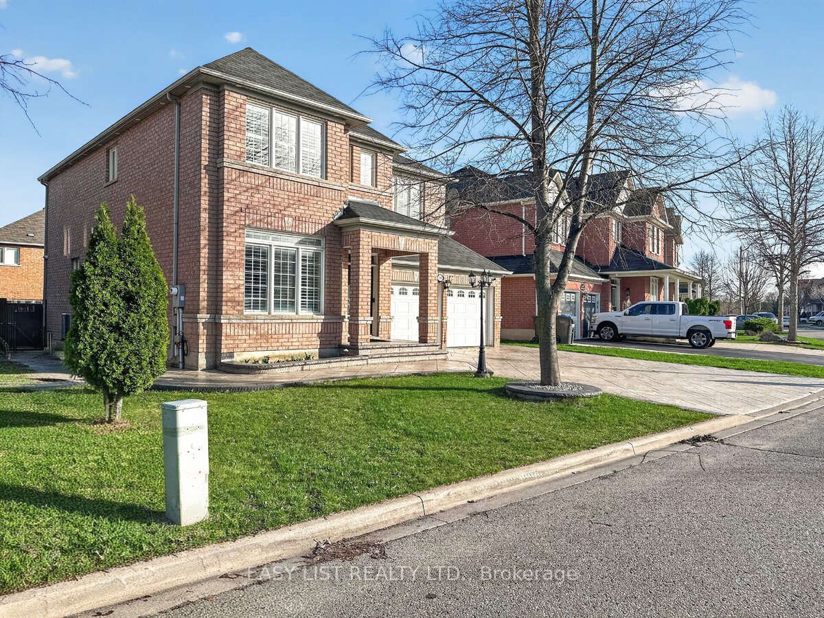 39 Good Hope Road, Brampton, ON L6R 3L6 photo 3