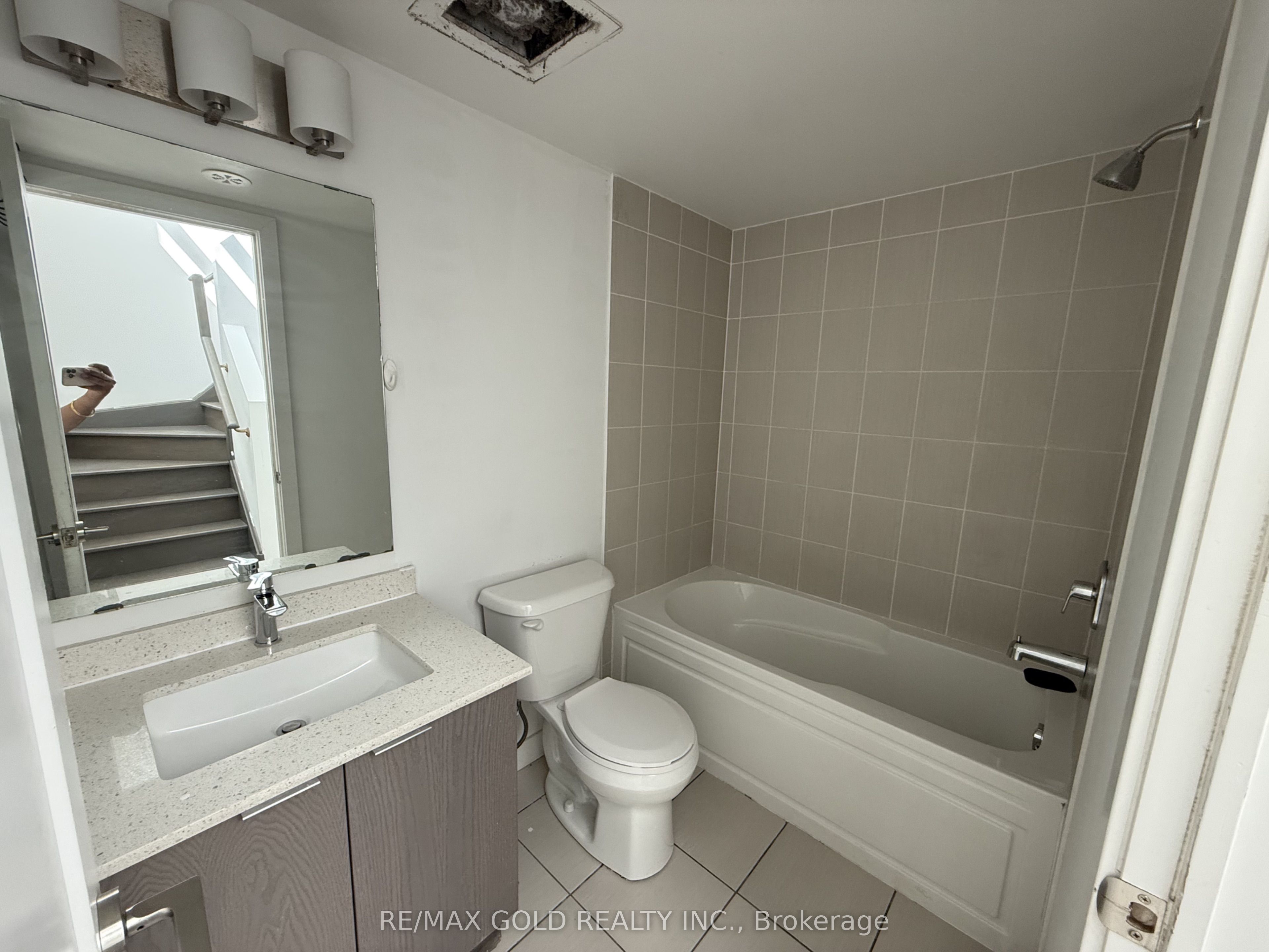 200 Malta Avenue 92, Brampton, ON L6Y 6H8 photo 4