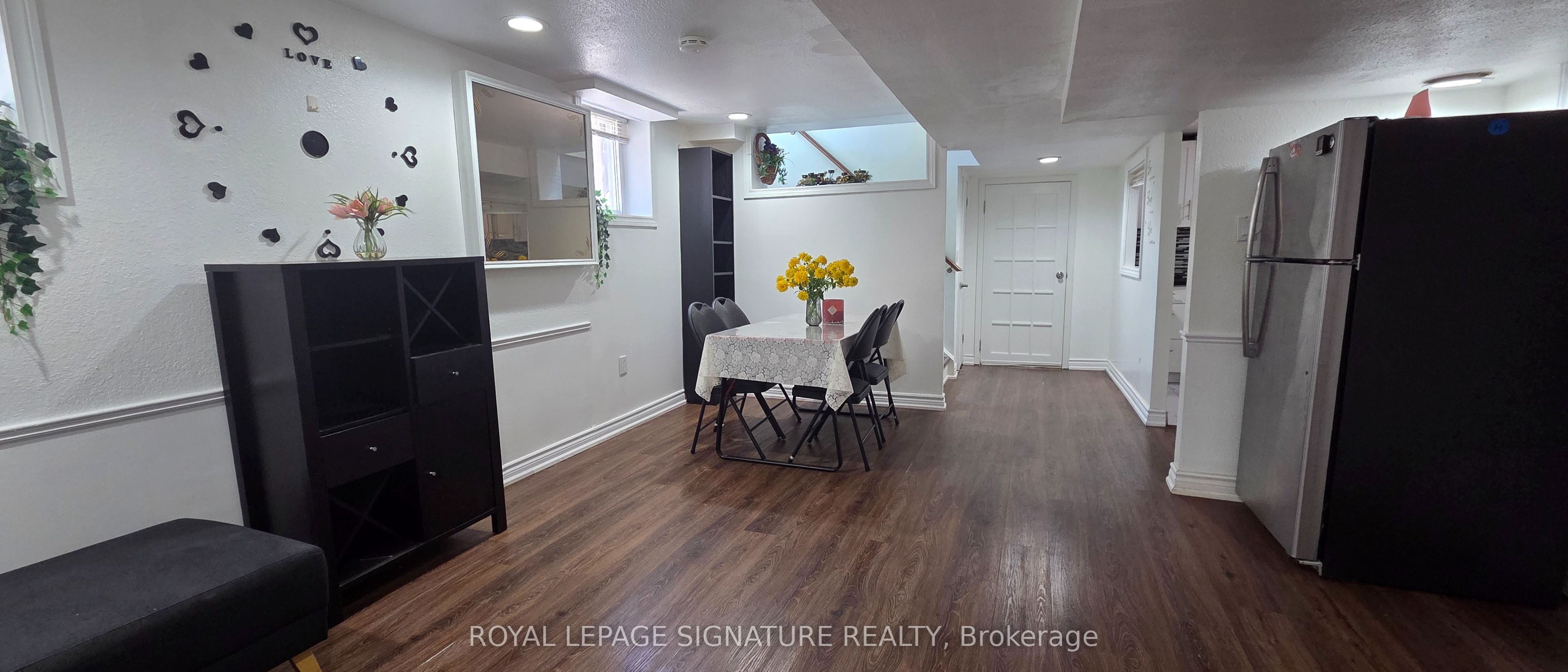 3692 Ellengale Drive Basement 2, Mississauga, ON L5C 1Z7 photo 5