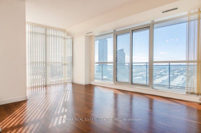4065 Brickstone Mews 1204, Mississauga, ON L5B 0G3 photo 5