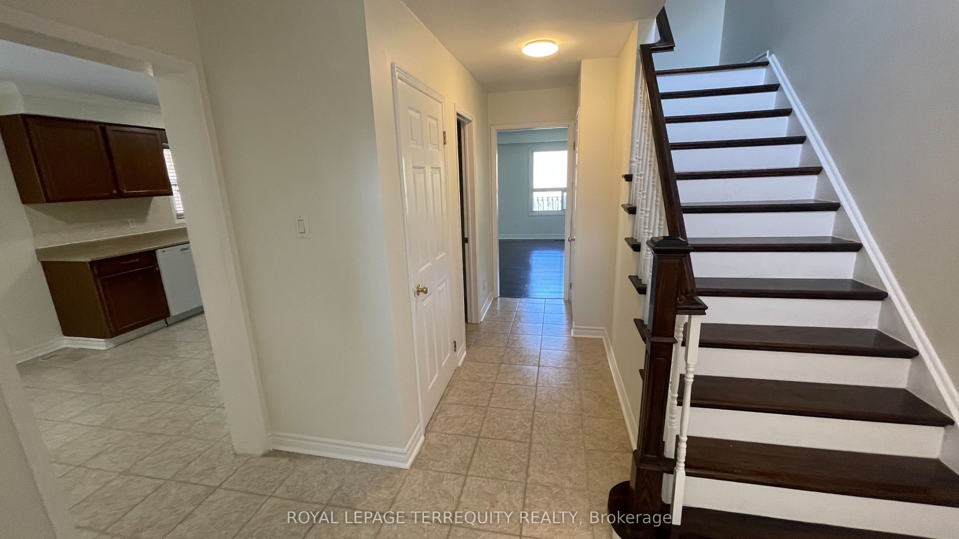 3151 Bracknell Crescent, Mississauga, ON L5N 4W5 photo 3