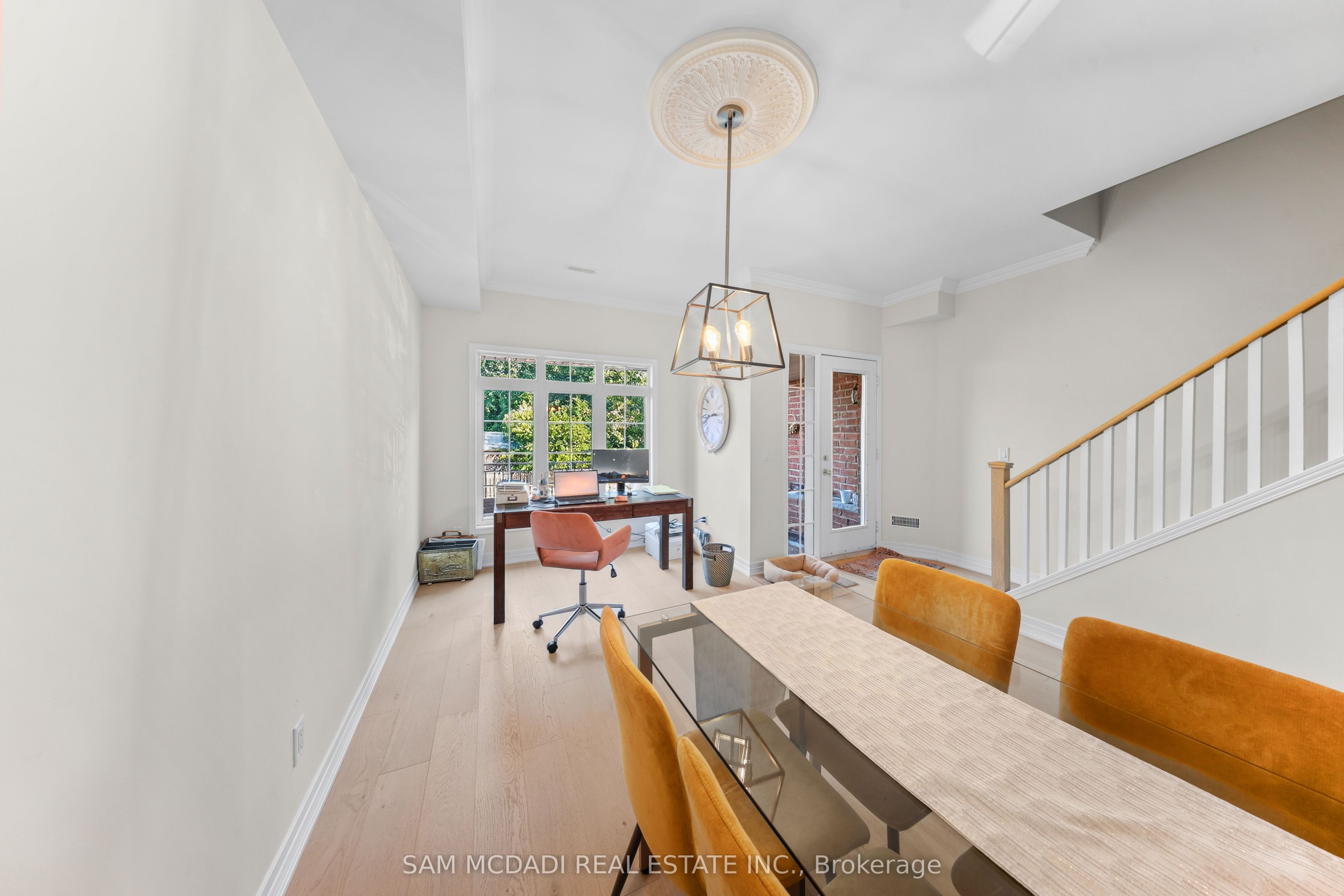95 Kerr Street W 2, Oakville, ON L6K 1E1 photo 3