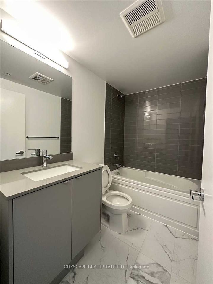 3200 Dakota Common Court B203, Burlington, ON L7M 2A8 photo 4