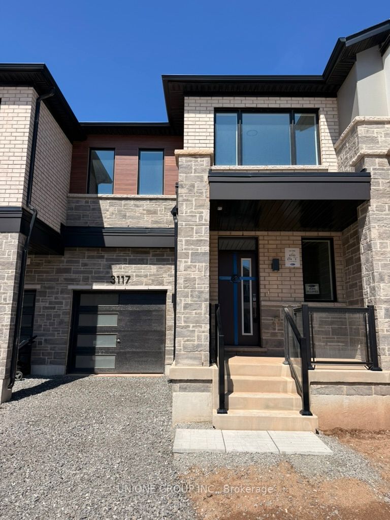 3117 John Mckay Boulevard, Oakville, ON L6H 7G1 photo 2