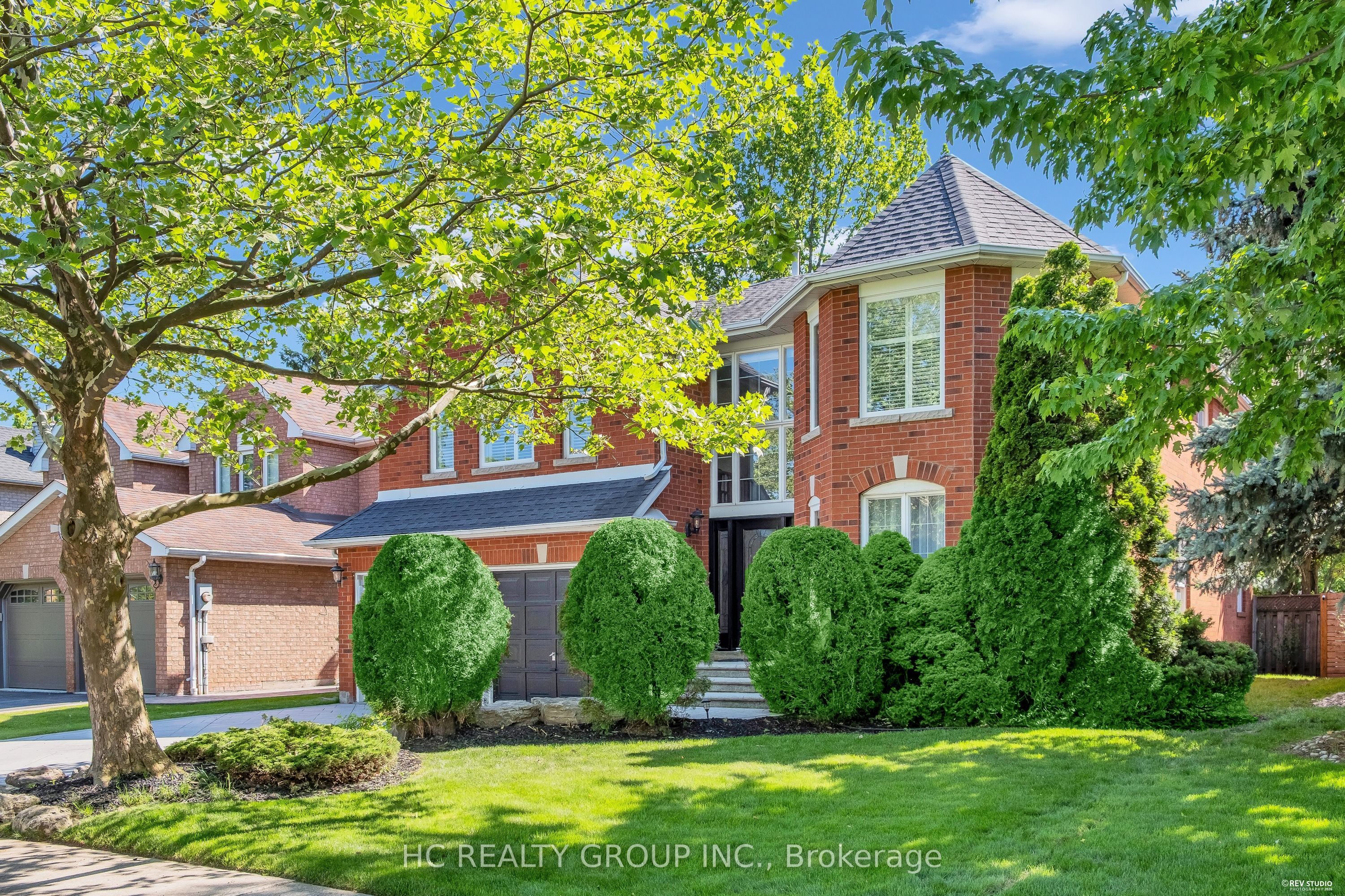 298 Northwood Drive, Oakville, ON L6M 1M7 photo 2