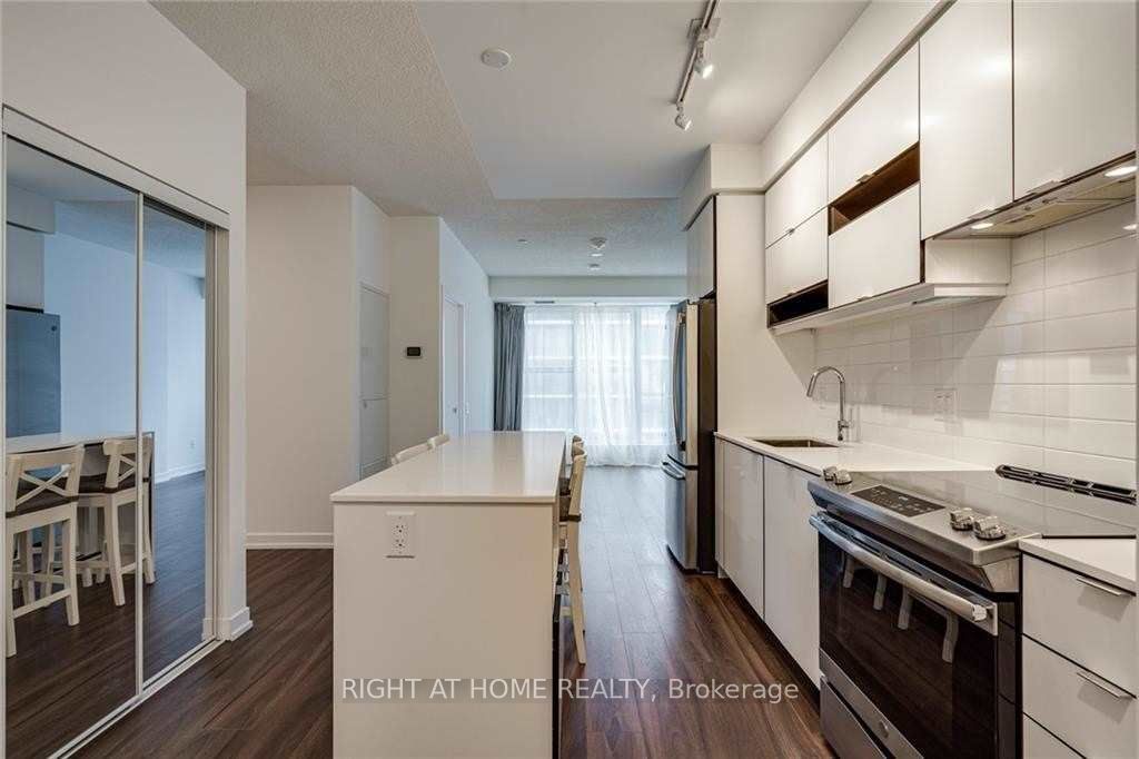 4065 Confederation Parkway 415, Mississauga, ON L5B 0L4 photo 4