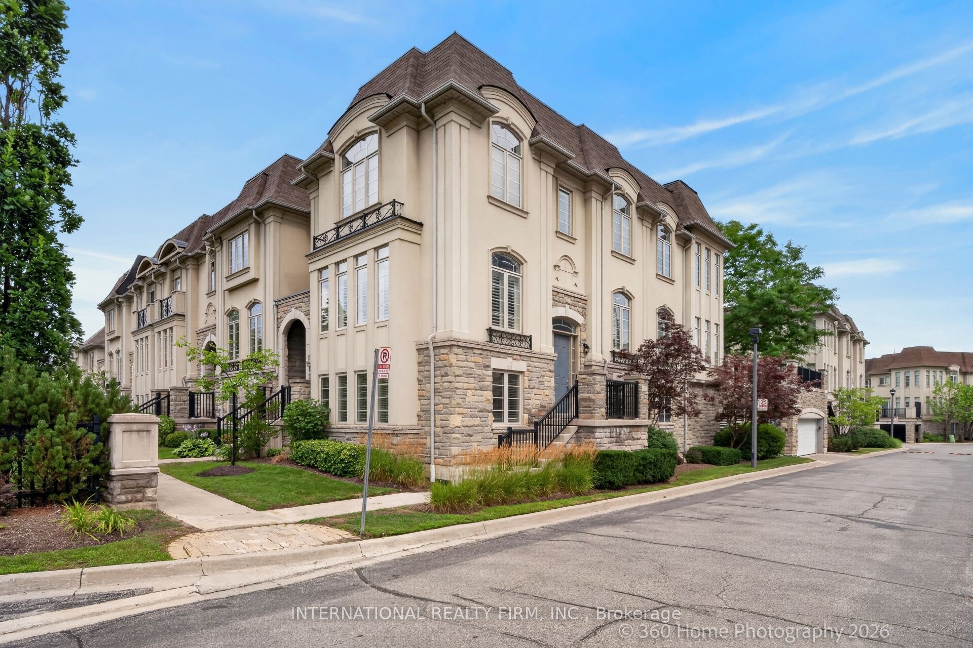 37-4135 Shipp Drive, Mississauga, ON L4Z 0A7