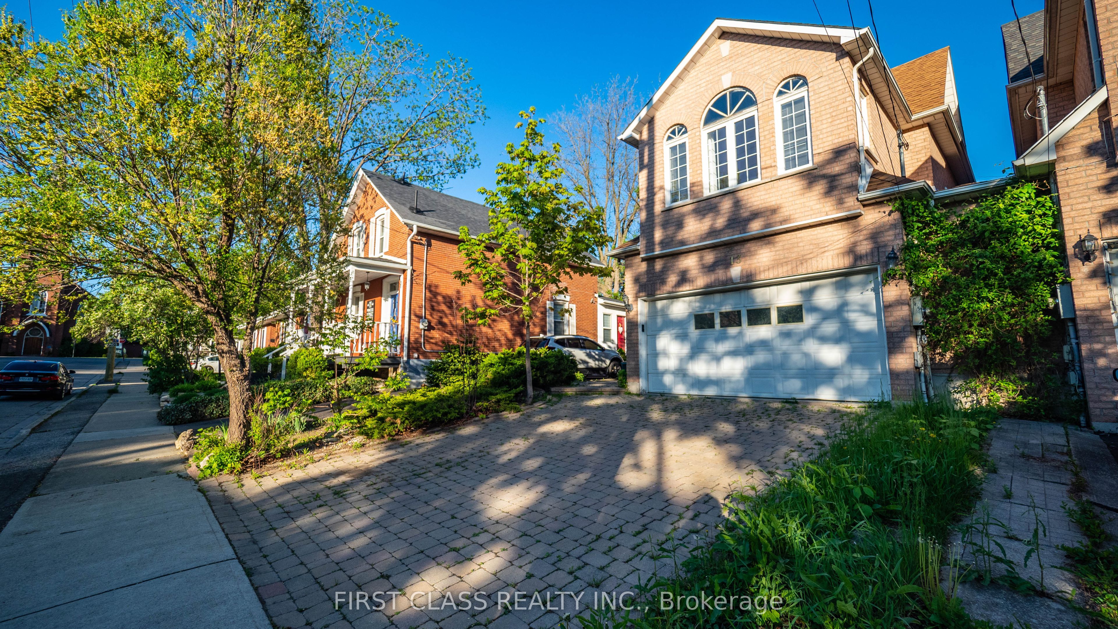 13 Princess Street, Mississauga, ON L5M 1Z8 photo 2