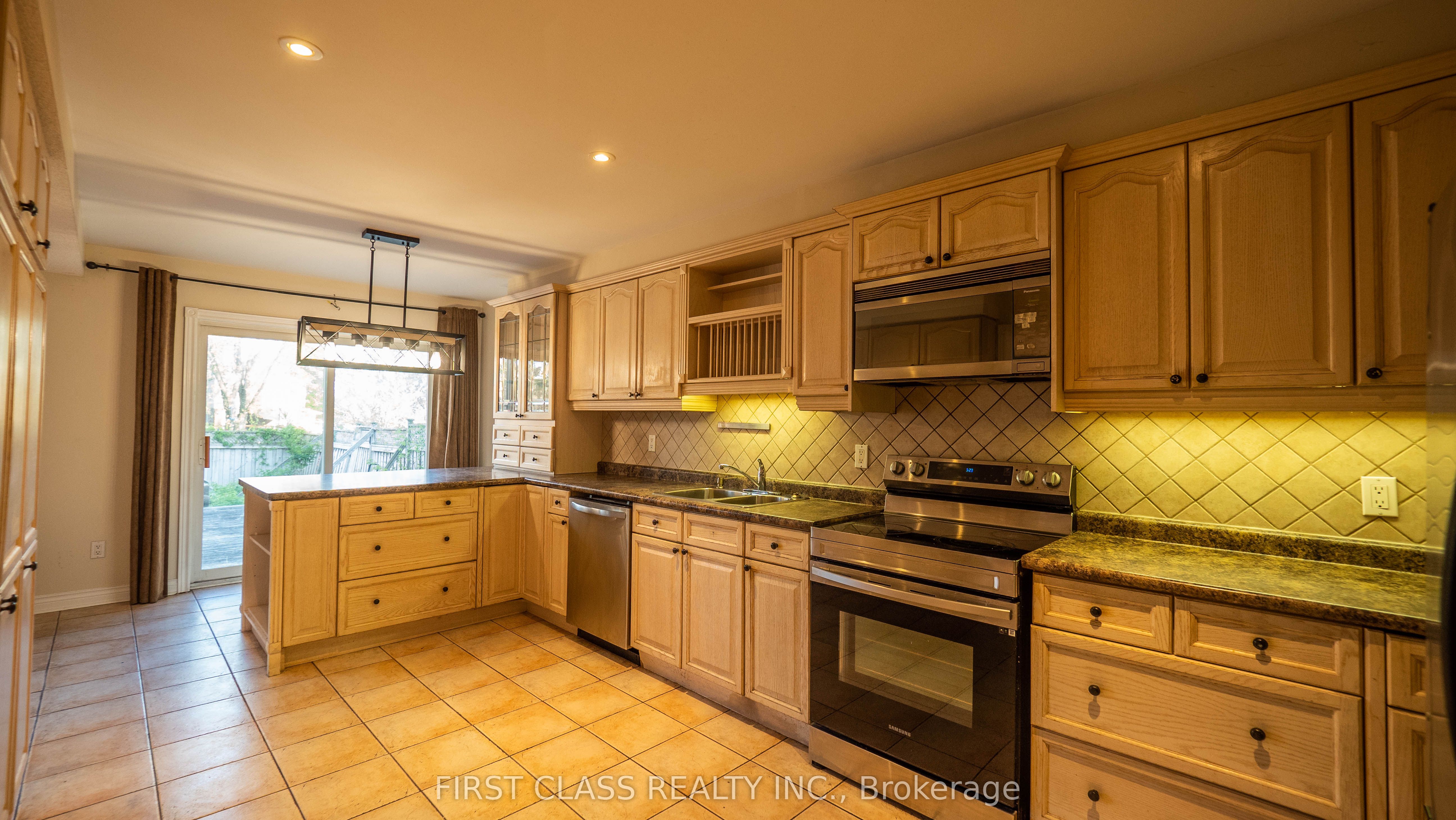 13 Princess Street, Mississauga, ON L5M 1Z8 photo 5