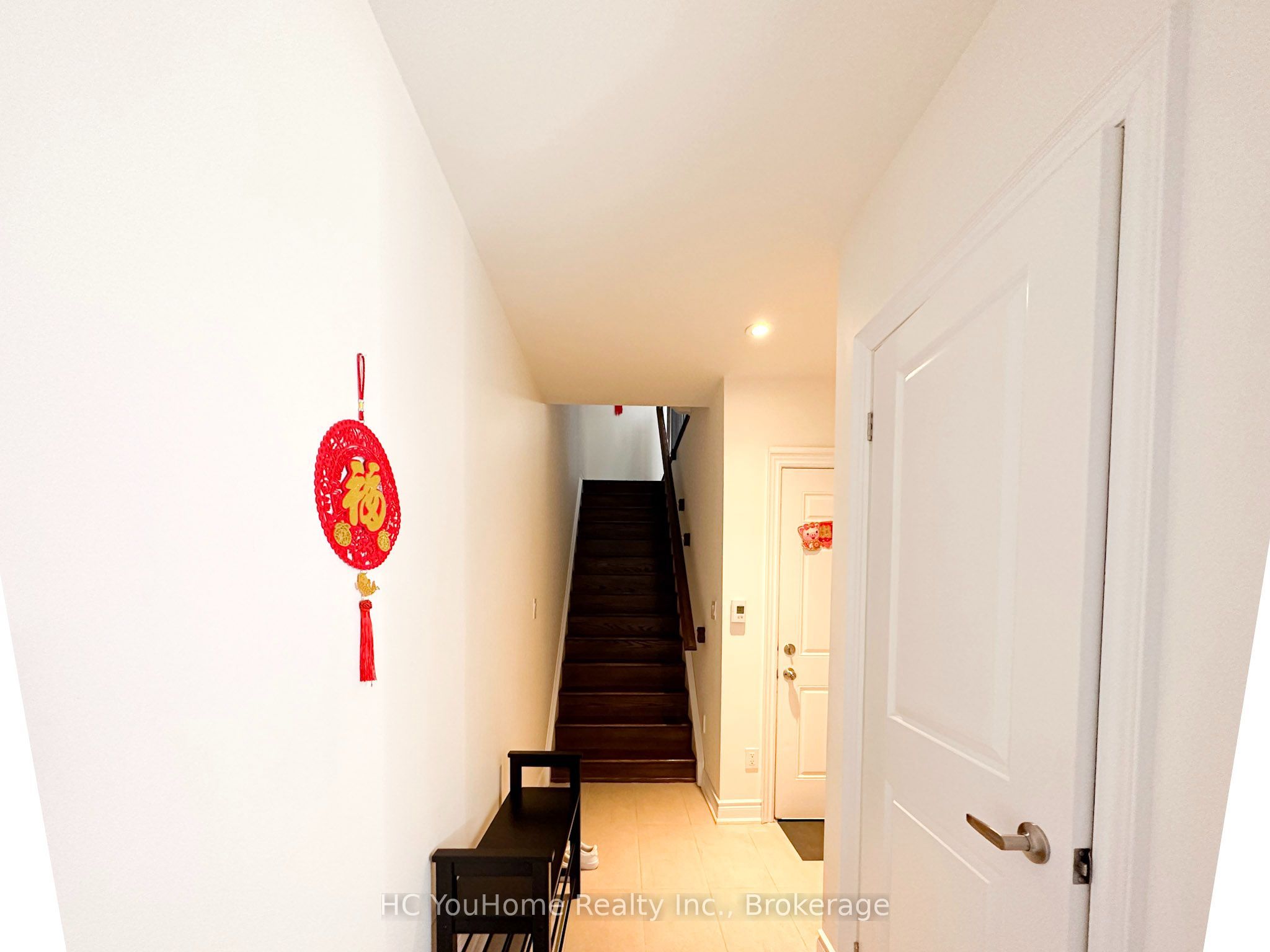 2097 Queensborough Gate, Mississauga, ON L5M 0X9 photo 3