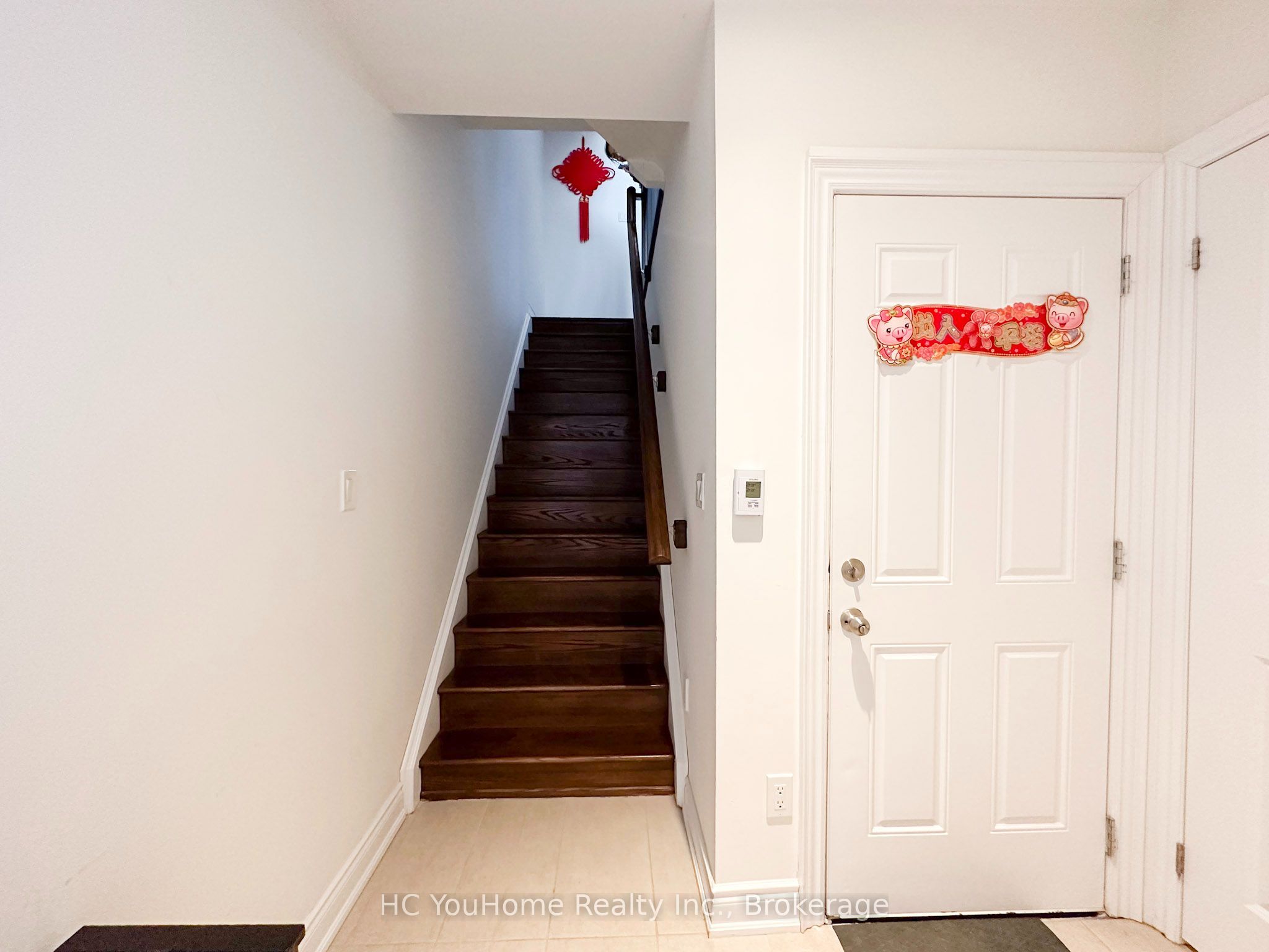 2097 Queensborough Gate, Mississauga, ON L5M 0X9 photo 4