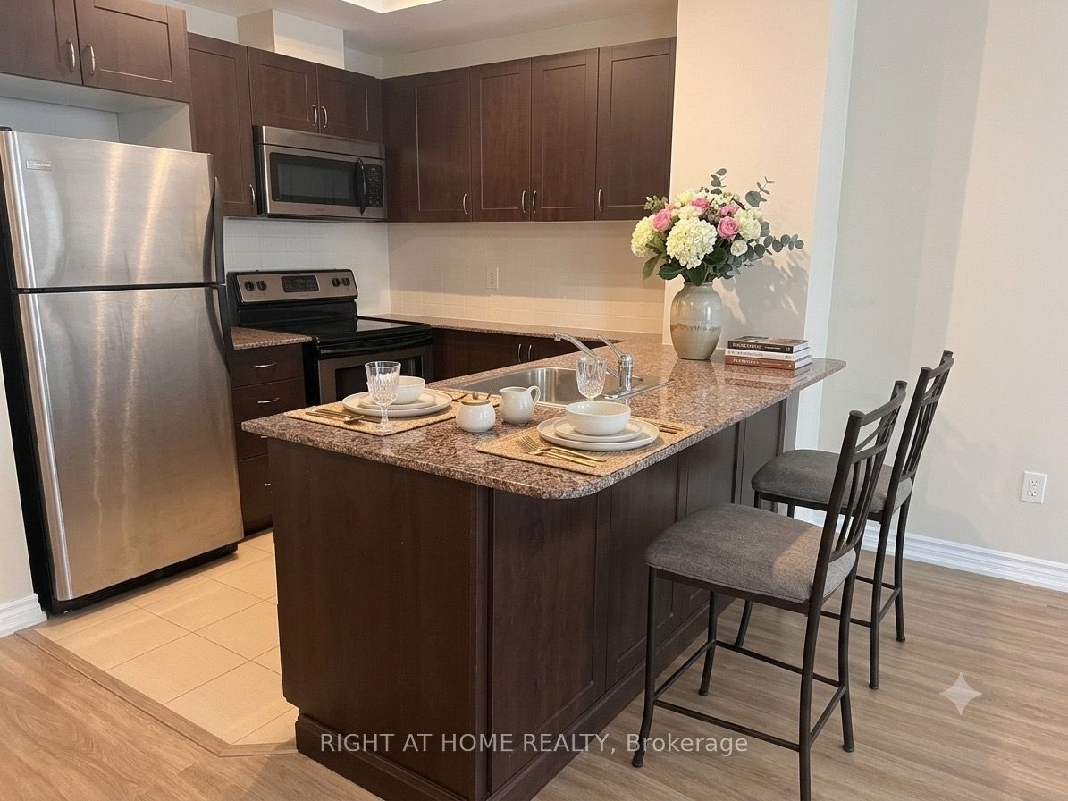 385 Prince Of Wales Drive 401, Mississauga, ON L5B 0C6 photo 3